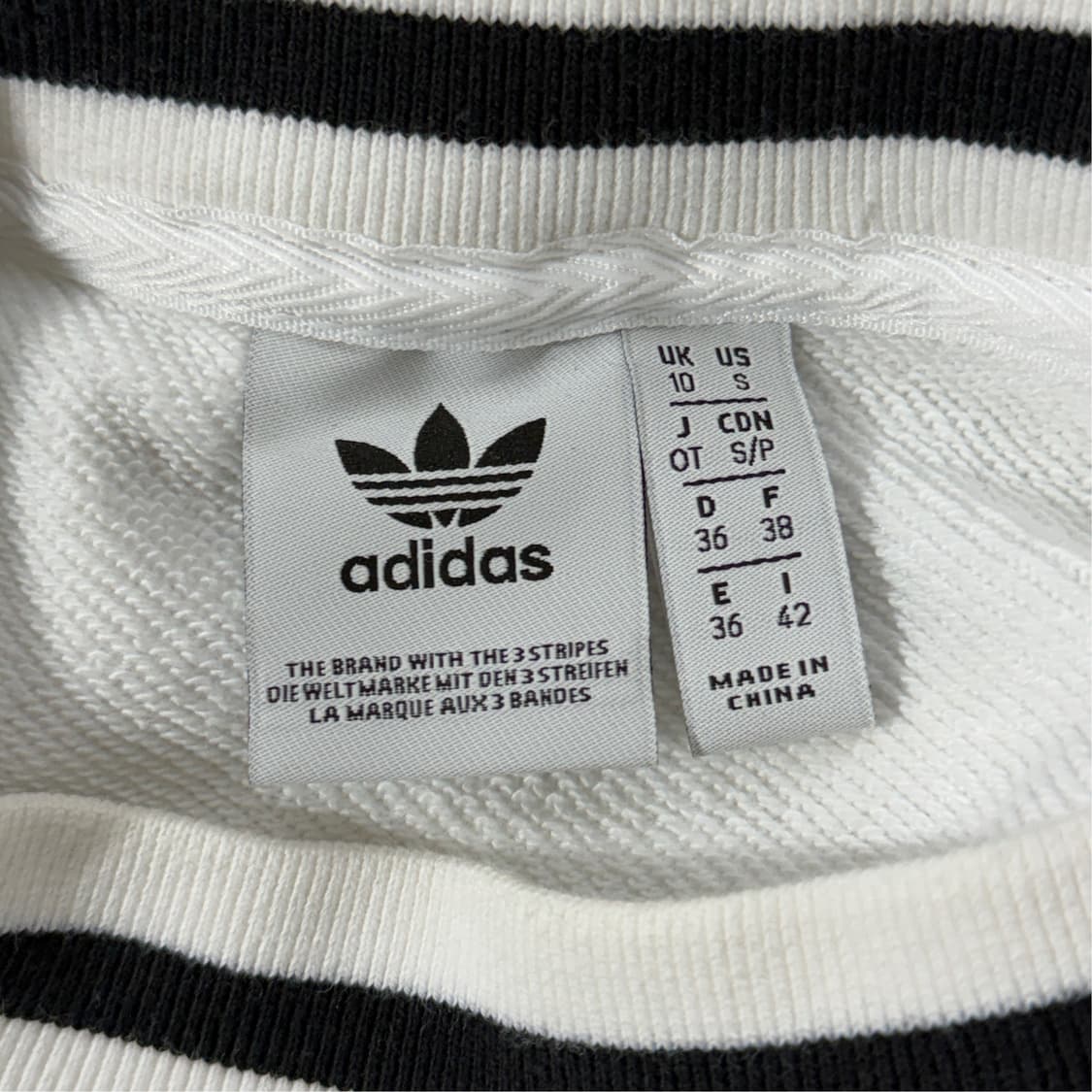 [S] 아디다스 빅로고 크롭 맨투맨 상품이미지6