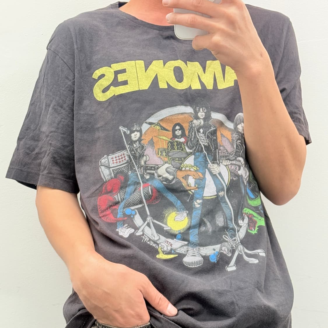 자라 ZARA ROMONES 프린팅 반팔 티셔츠(블랙)  상품이미지2