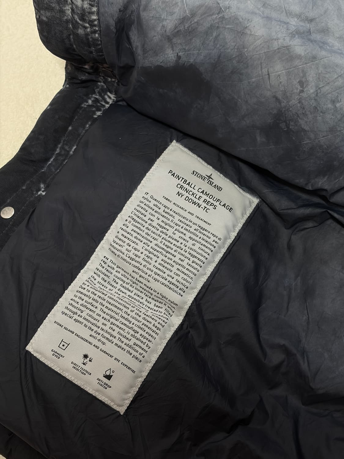 스톤아일랜드 슈프림 크링클랩스 패딩 L 스톤아일랜드 슈프림 페인트볼 카모 상품이미지9