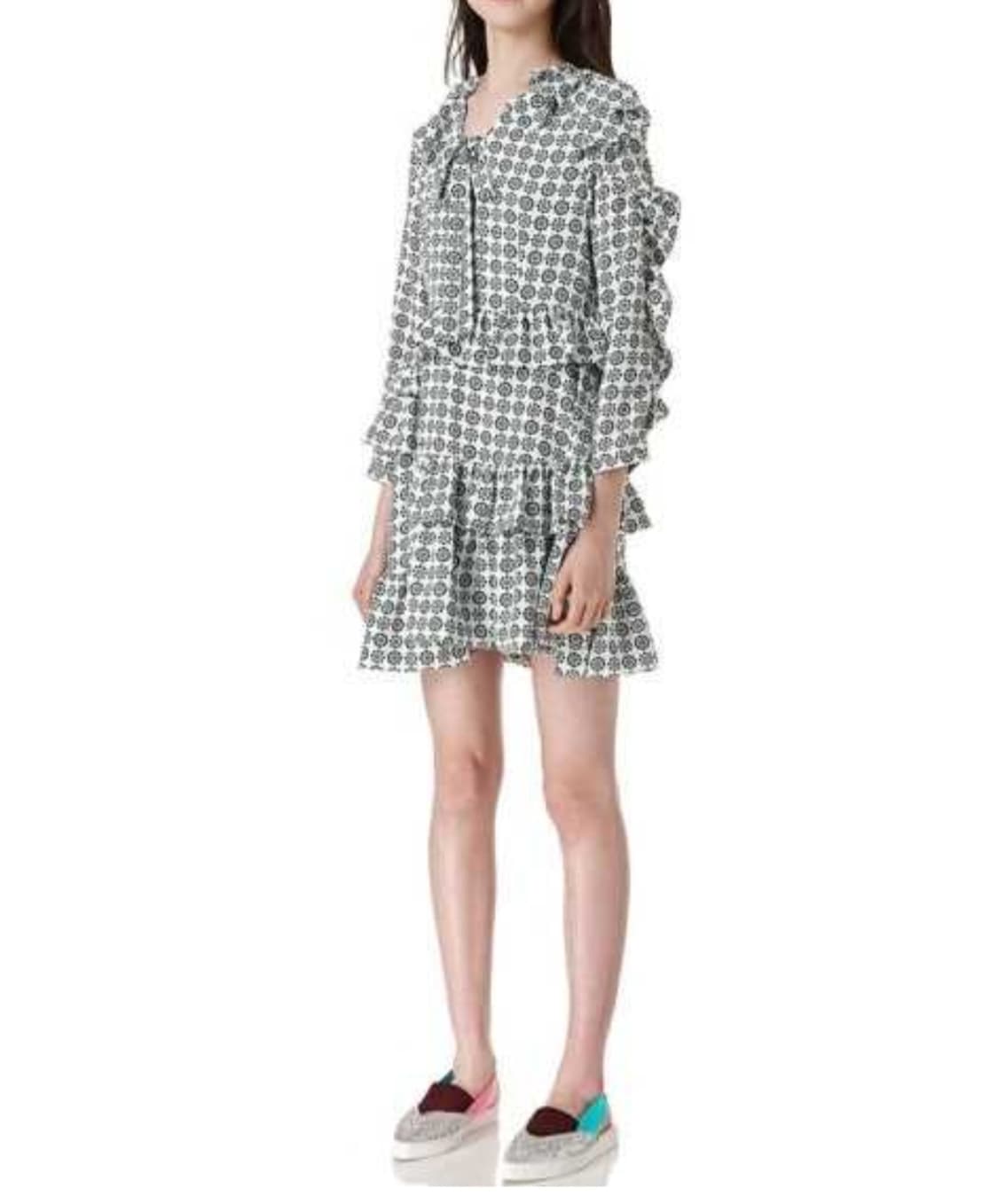 럭키슈에뜨 러플 미니원피스 36사이즈 상품이미지4