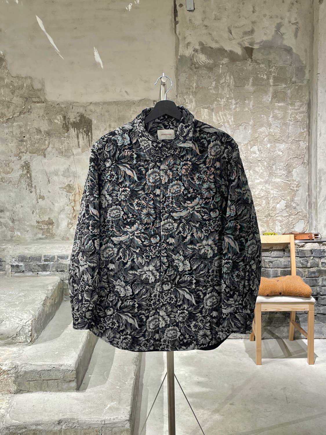 아노니모아노니마 그레이 플로랄 히든 스냅 자켓 상품이미지1