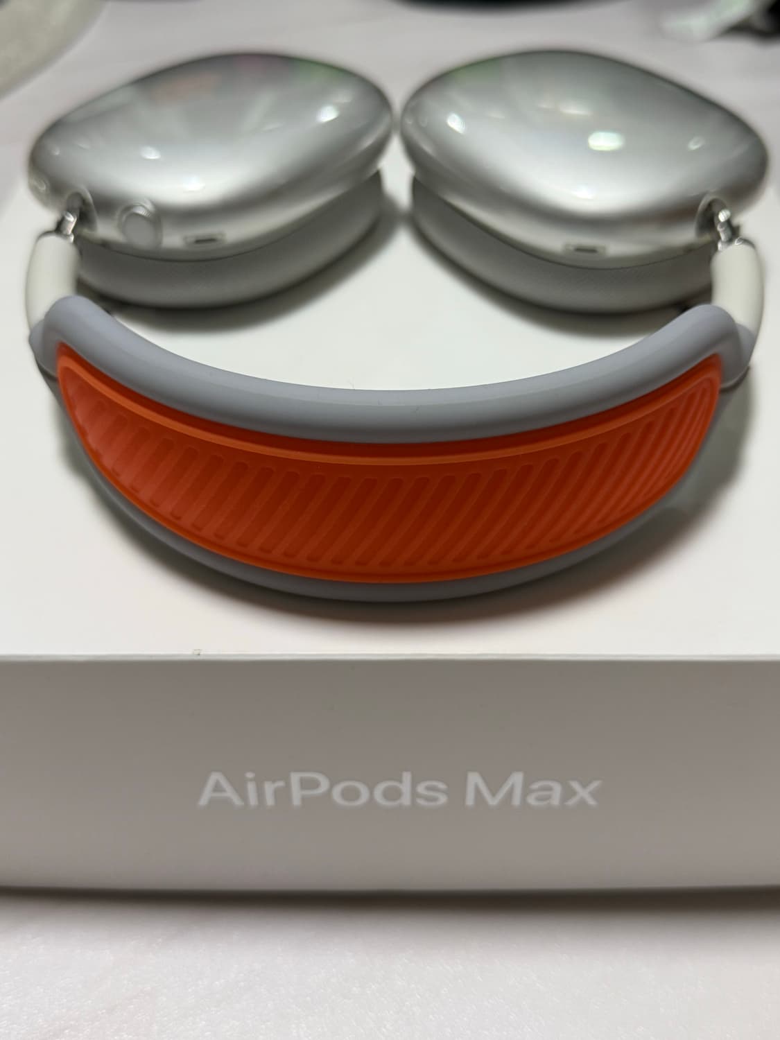 에어팟맥스 실버 8핀(라이트닝) 상품이미지2