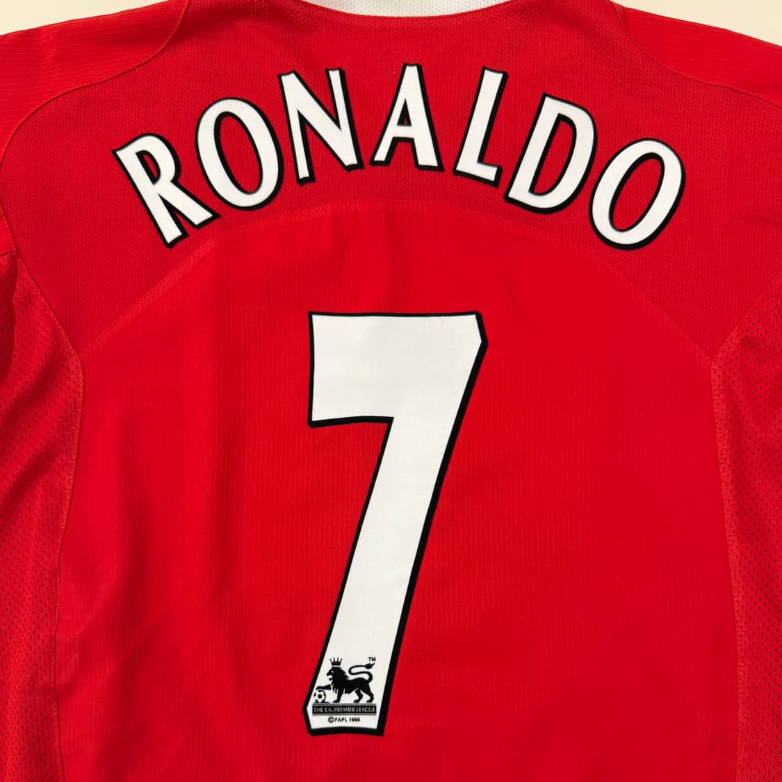 04-06 맨유 홈 호날두 유니폼 상품이미지2