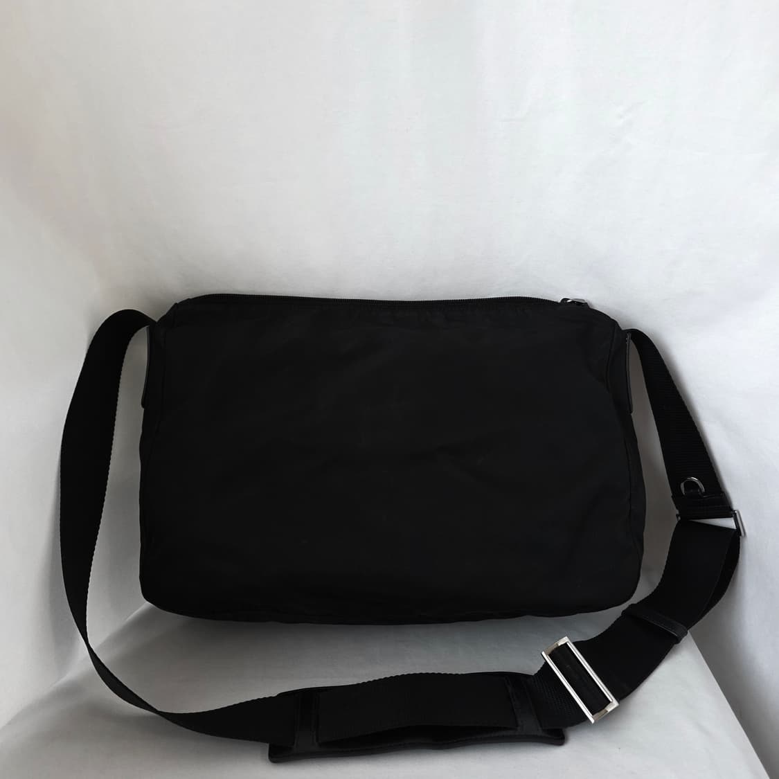 [정품 PRADA] 프라다 투포켓 지퍼 나일론 남성 크로스백 라지 상품이미지6