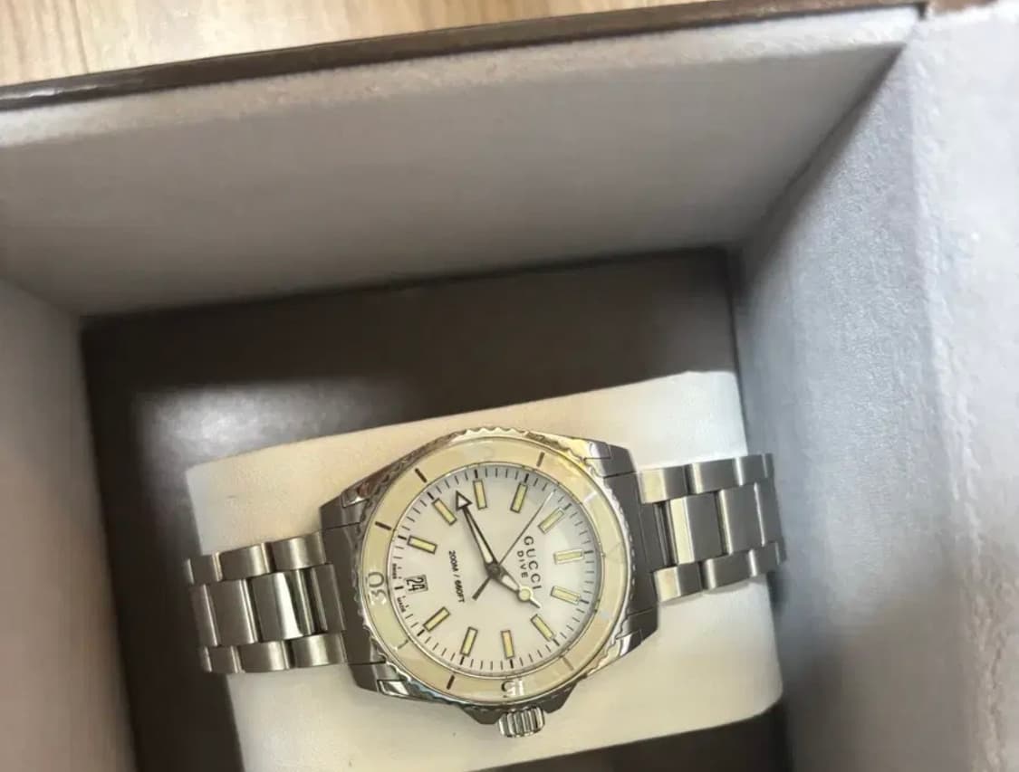 구찌 다이브 시계 여성시계 메탈시계 32mm 상품이미지3