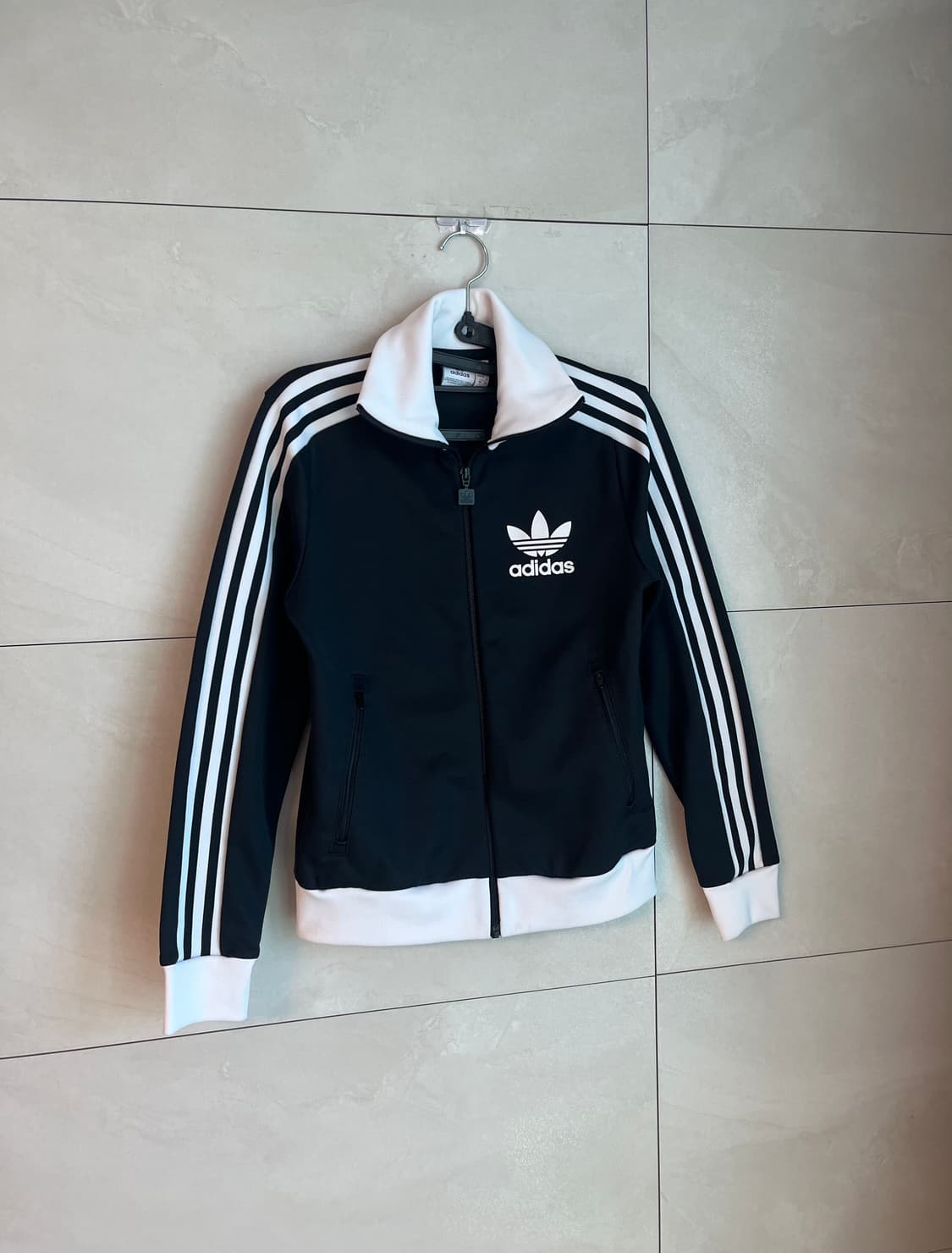 아디다스 클래식 파이어버드 검,흰 져지 [S] 상품이미지2