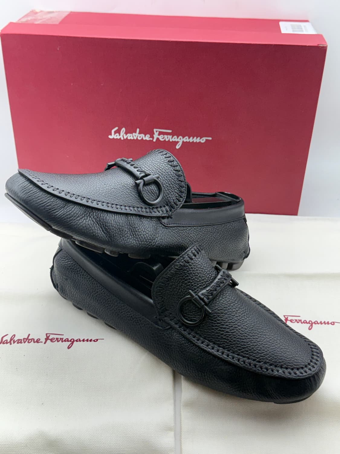 정품)페라가모255 상품이미지3