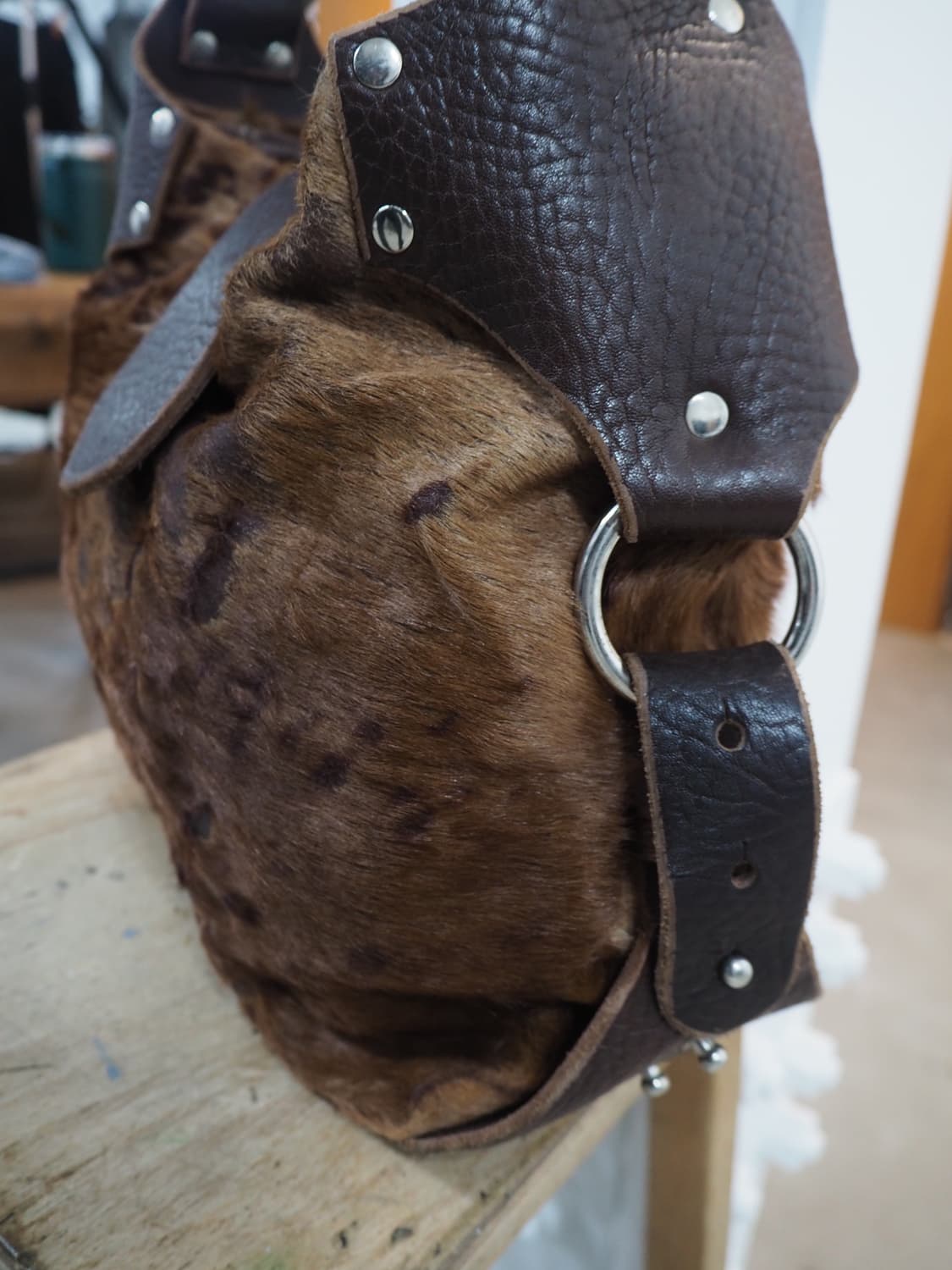 TYLIE MALIBU ponyhair leather bag  상품이미지5