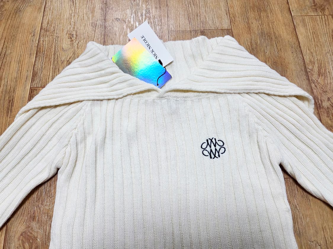 닉앤니콜(NICK NICOLE) 세일러 오프숄더 니트 프리사이즈 새상품 상품이미지7