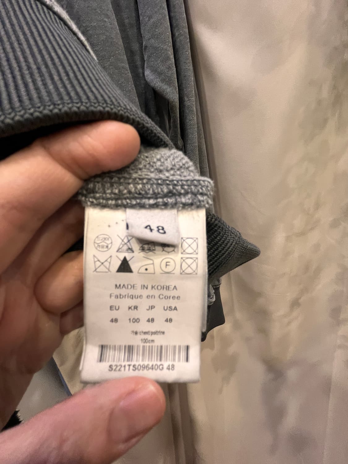 솔리드옴므 피그먼트 데미지 스웻셔츠 48사이즈 상품이미지5