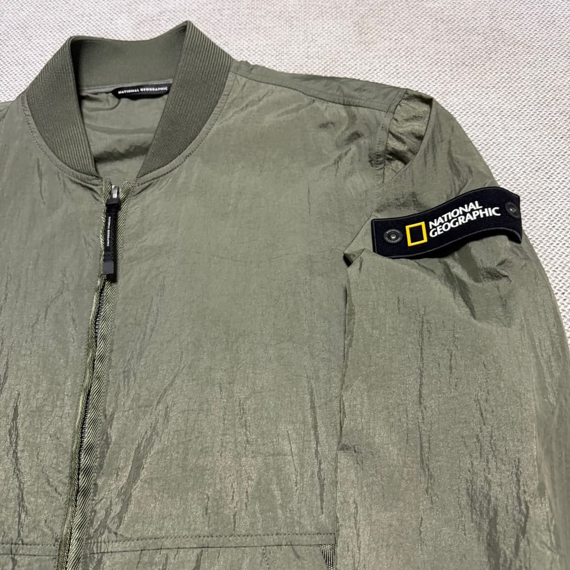 내셔널지오그래픽 나일론 봄버 자켓 상품이미지2