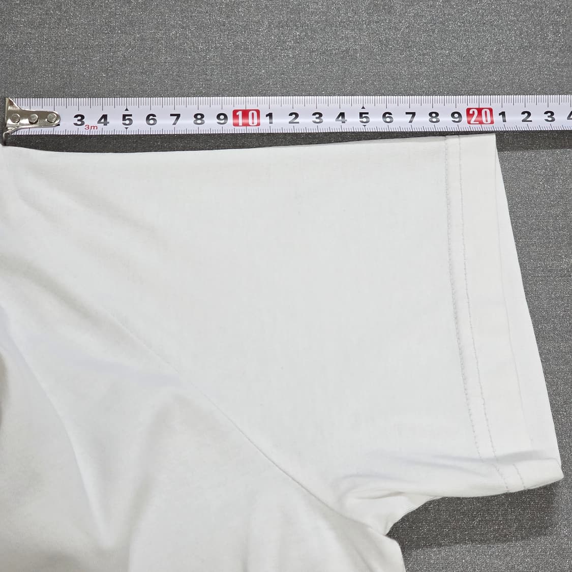 L 게스 빅로고 반팔티 화이트 상품이미지8