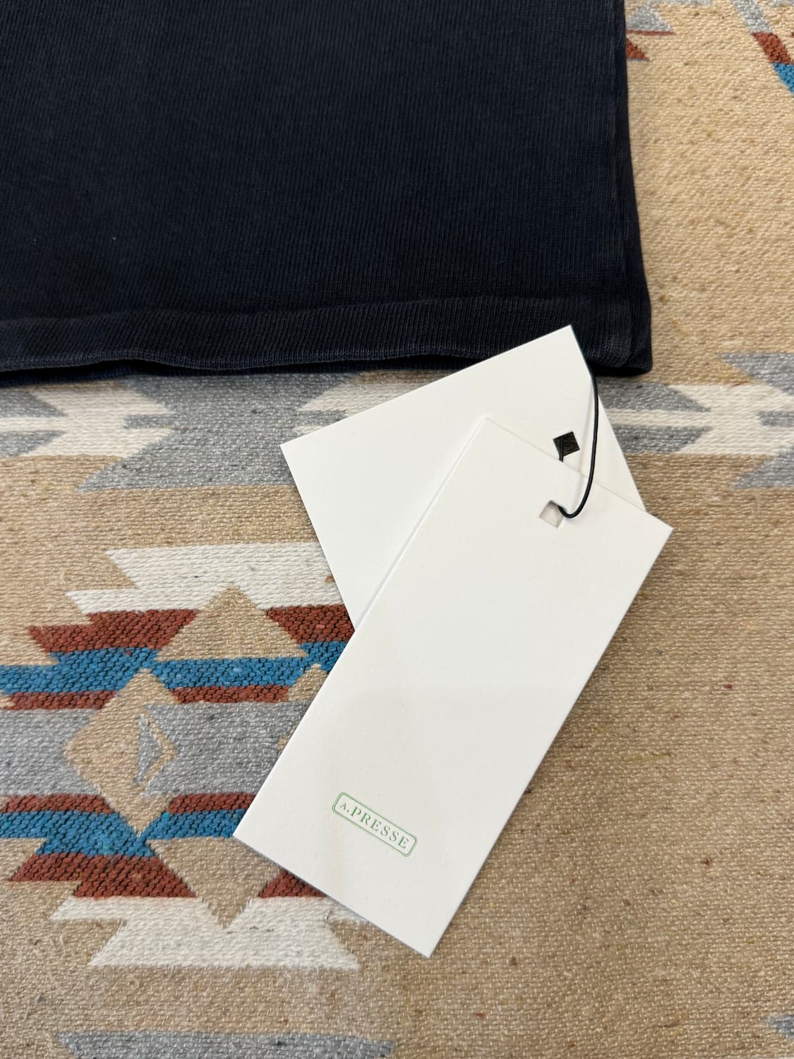 [3] 아프레쎄 빈티지 티셔츠 블랙 - 26ss 상품이미지7