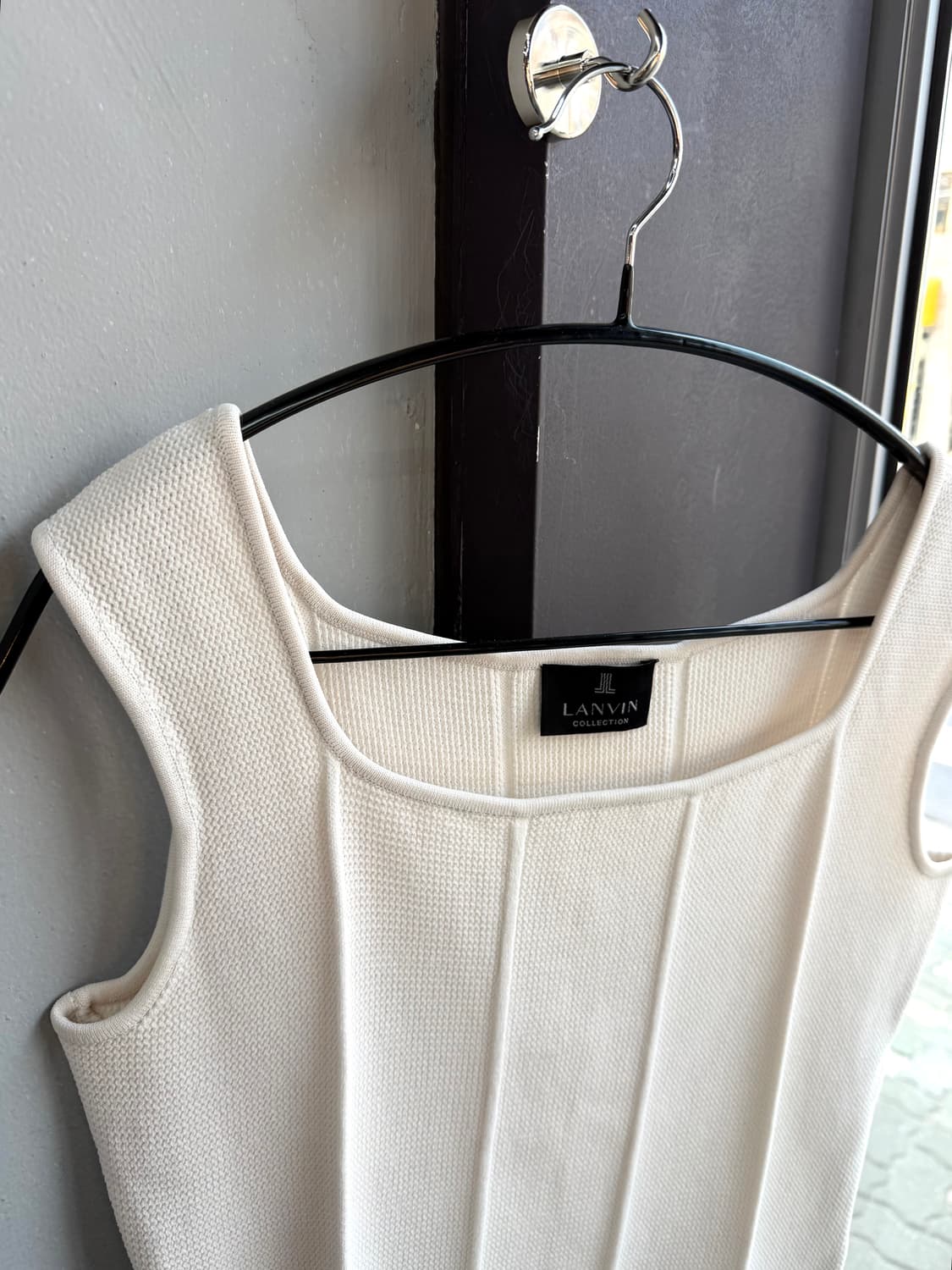 90(F)/ 랑방 컬렉션 22SS 스퀘어넥 나시 상품이미지3