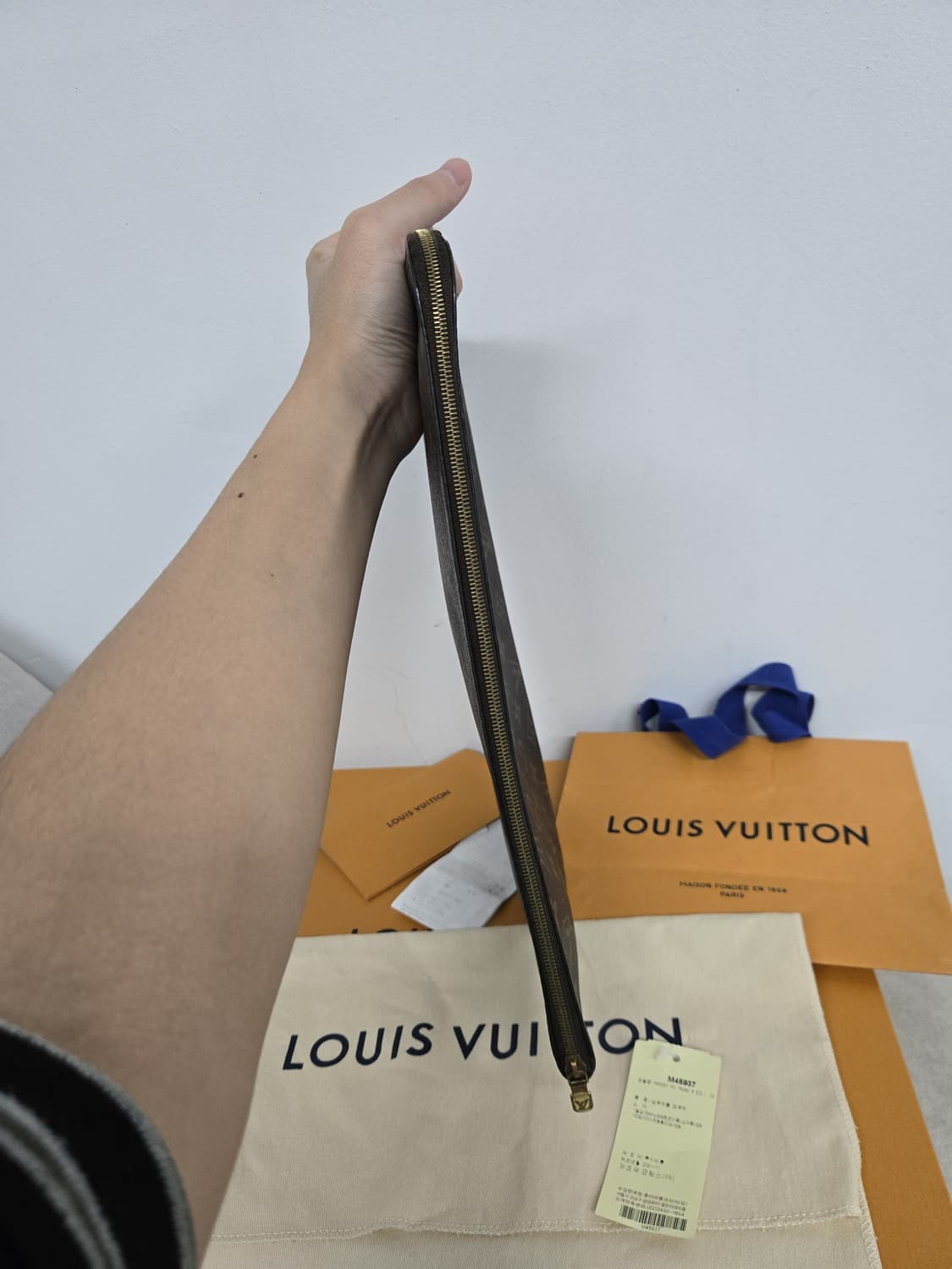 [보증서 정품]루이비통 에튀보야주 클러치백 상품이미지3