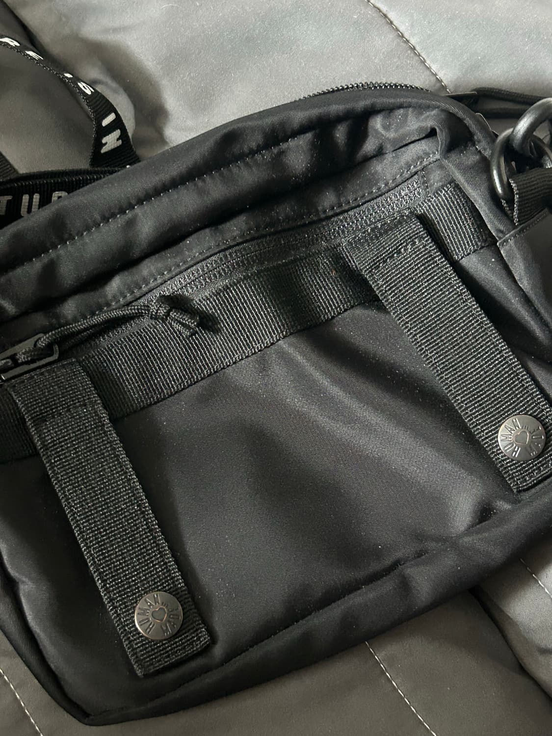 휴먼메이드 밀리터리 파우치 스몰 블랙 상품이미지3