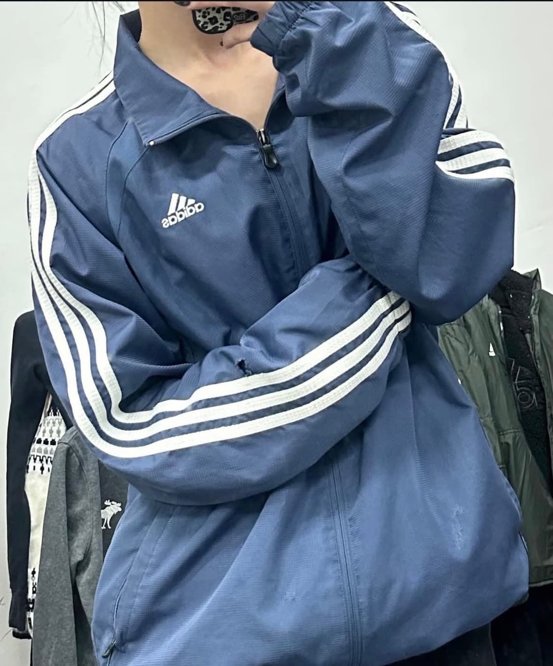 아디다스 블루 바람막이 상품이미지1