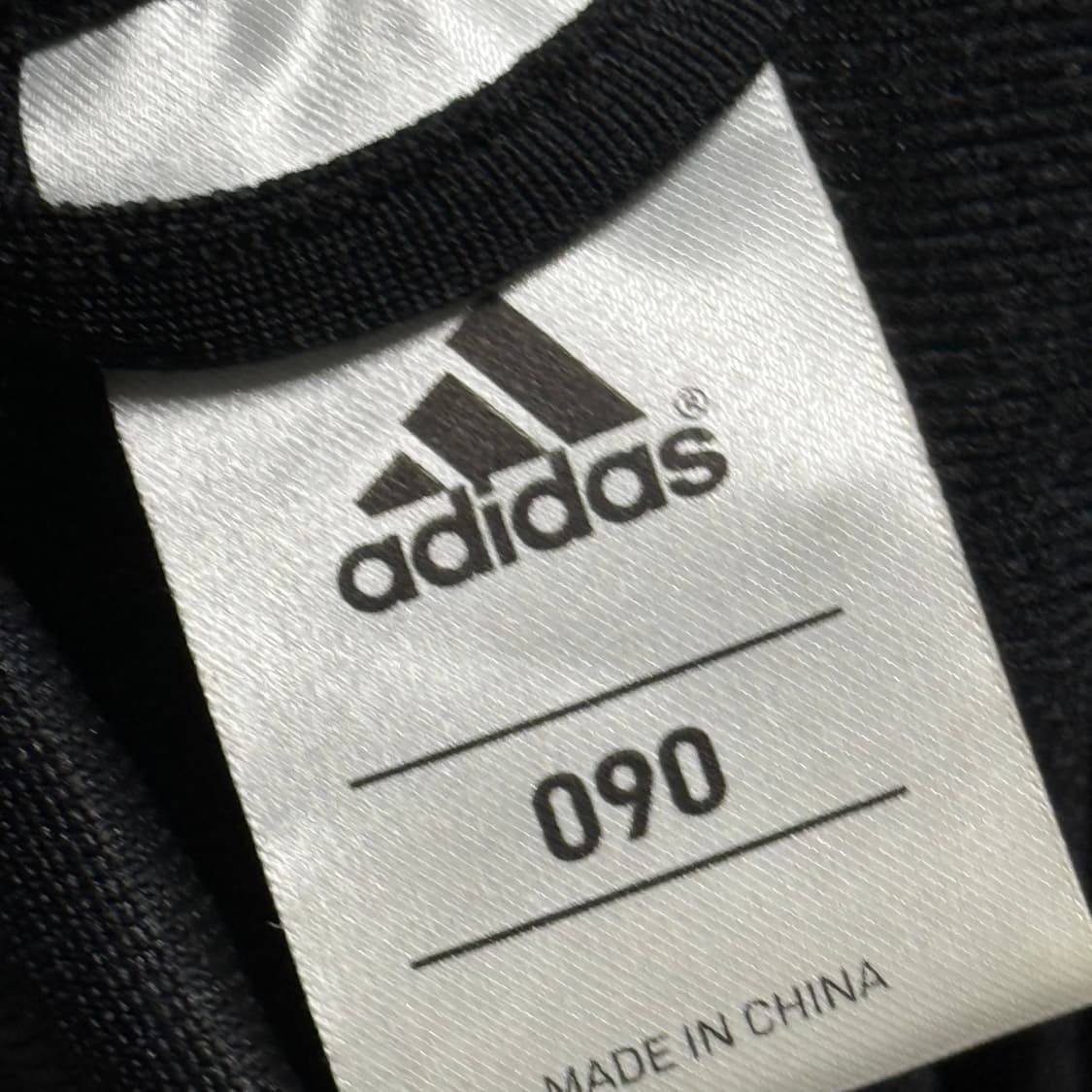 90 아디다스 AC밀란 레드 파이핑 블랙 트랙탑 상품이미지4