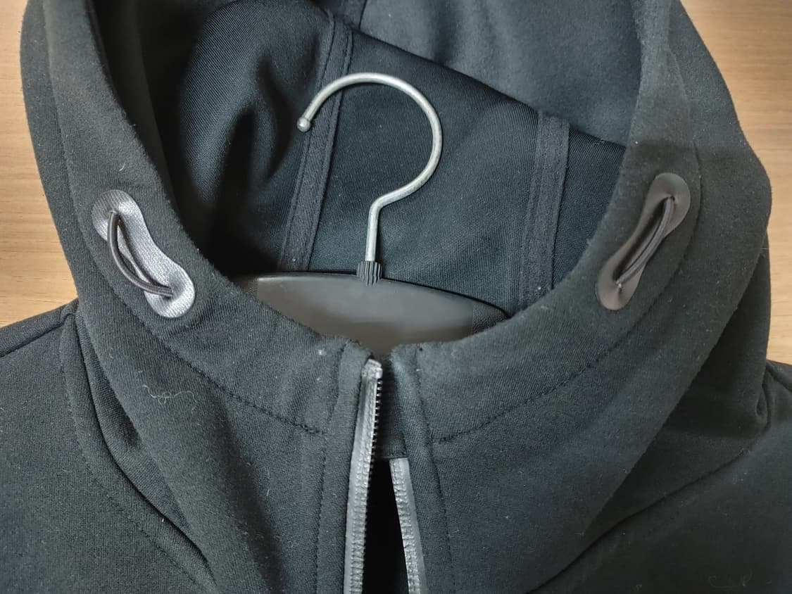 SPYDER 스파이더 양 어깨 배색 후드집업 상품이미지4