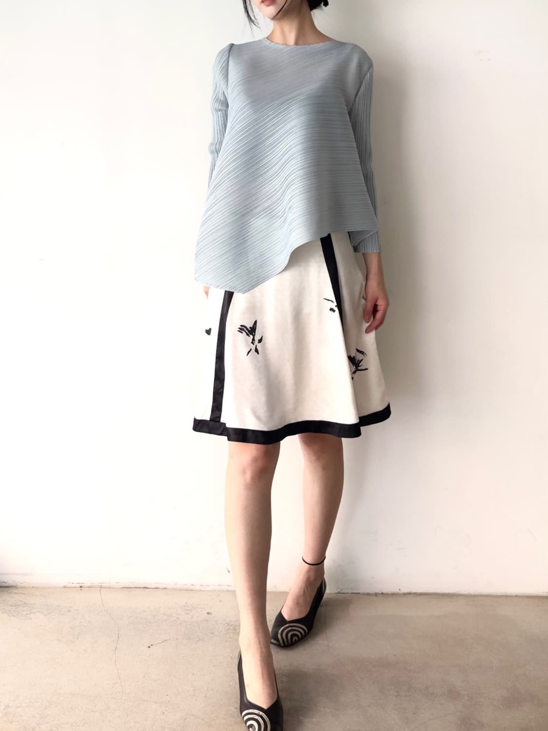 ontour fly pleats top / sky blue 상품이미지5