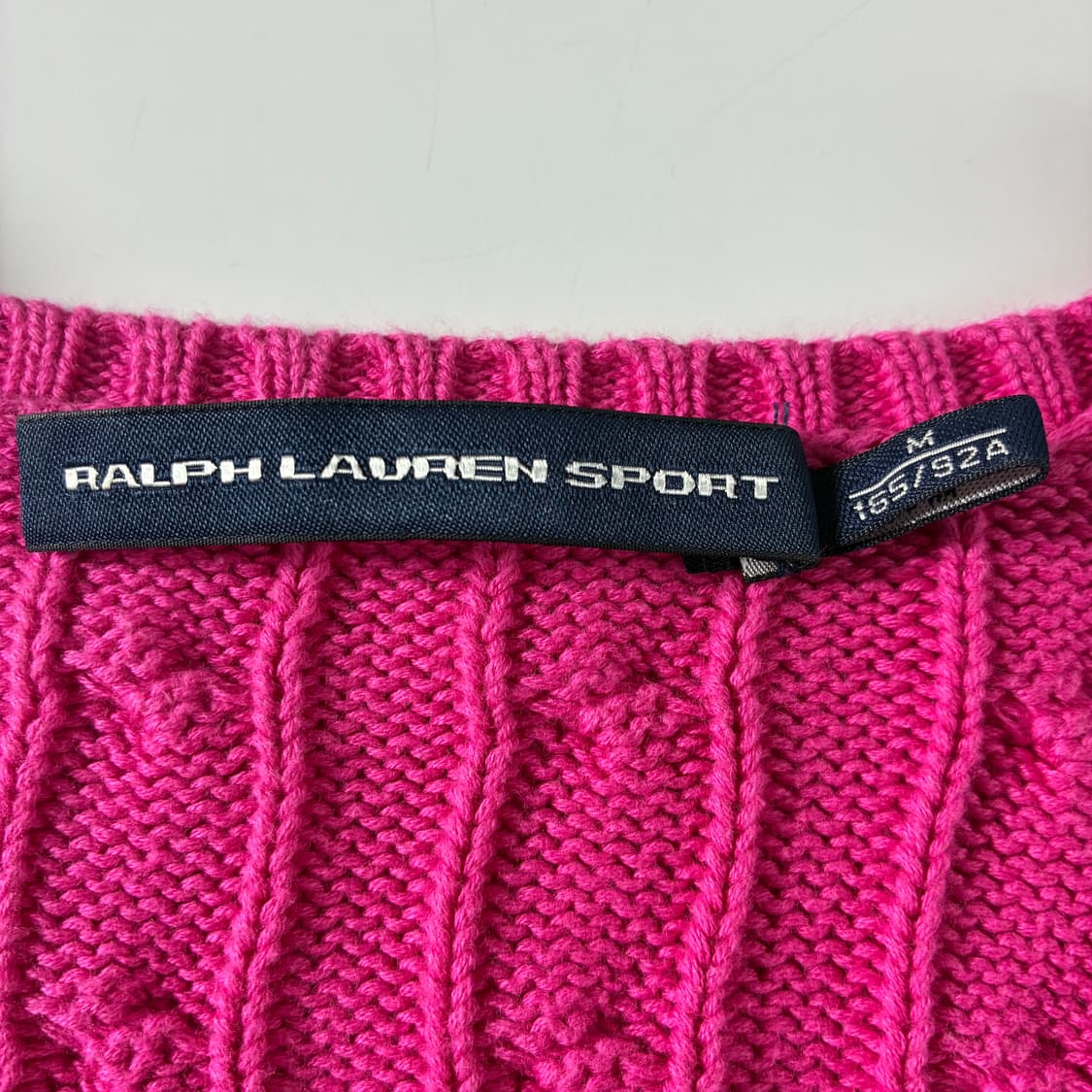 Polo  랄프로렌 스포츠 자수 코튼 핑크 꽈배기 브이넥 니트  상품이미지4