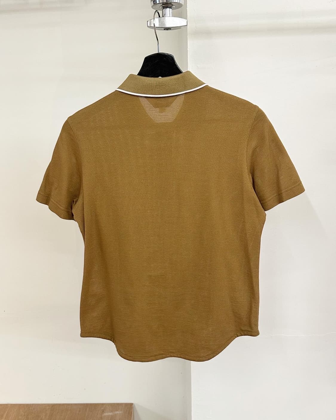 지방시 골프 베이지 라인 코튼 카라 하프티  상품이미지4