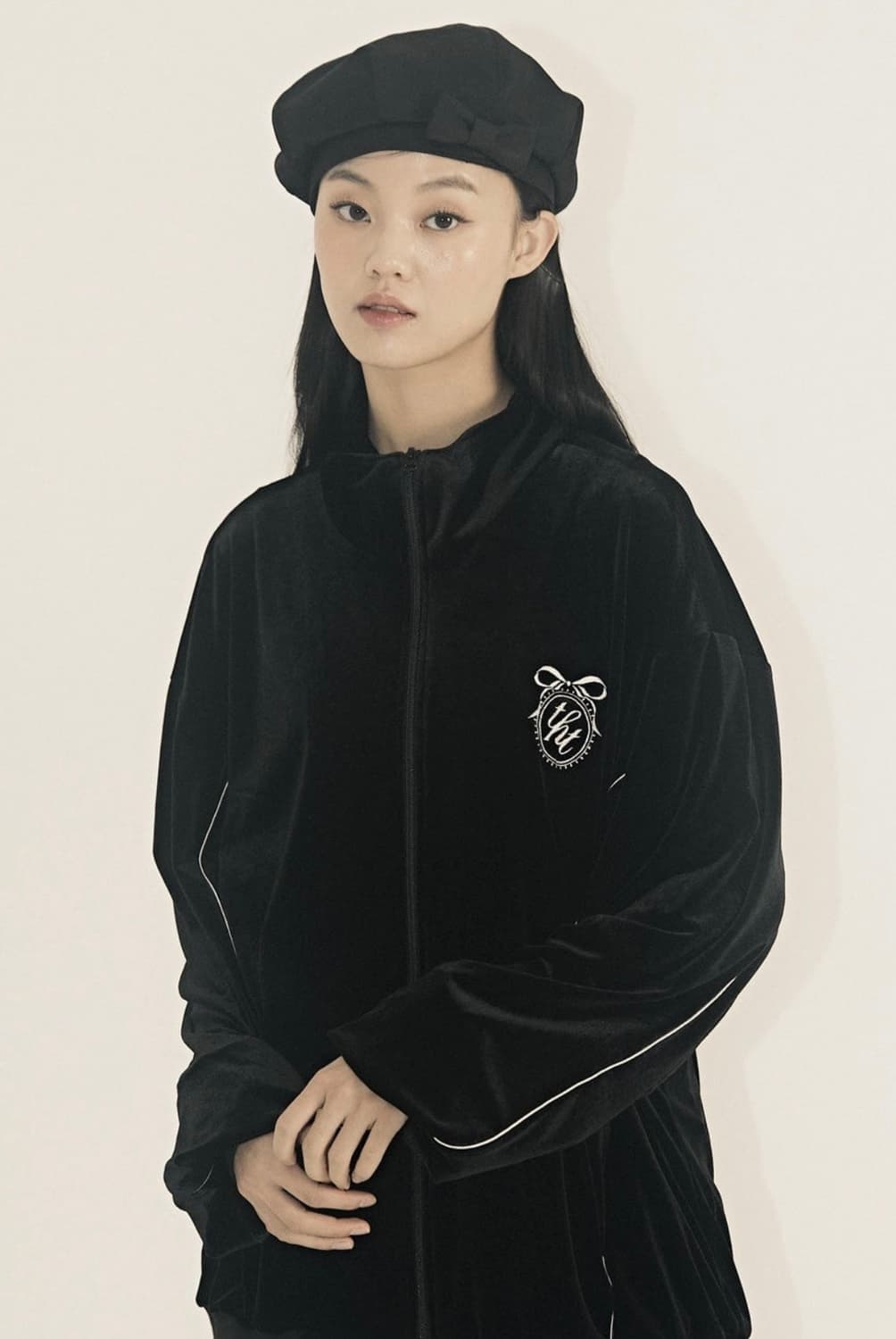 쓰리타임즈 엠파이어 벨벳 트랙 자켓 오버사이즈 상품이미지3