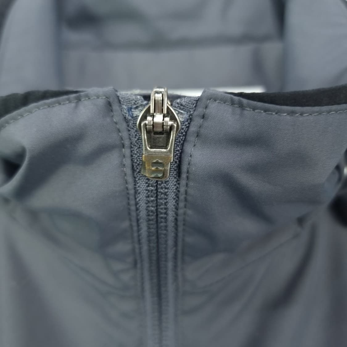 [컬럼비아] 로고 프린팅 후드 바람막이 자켓 M19359 상품이미지10