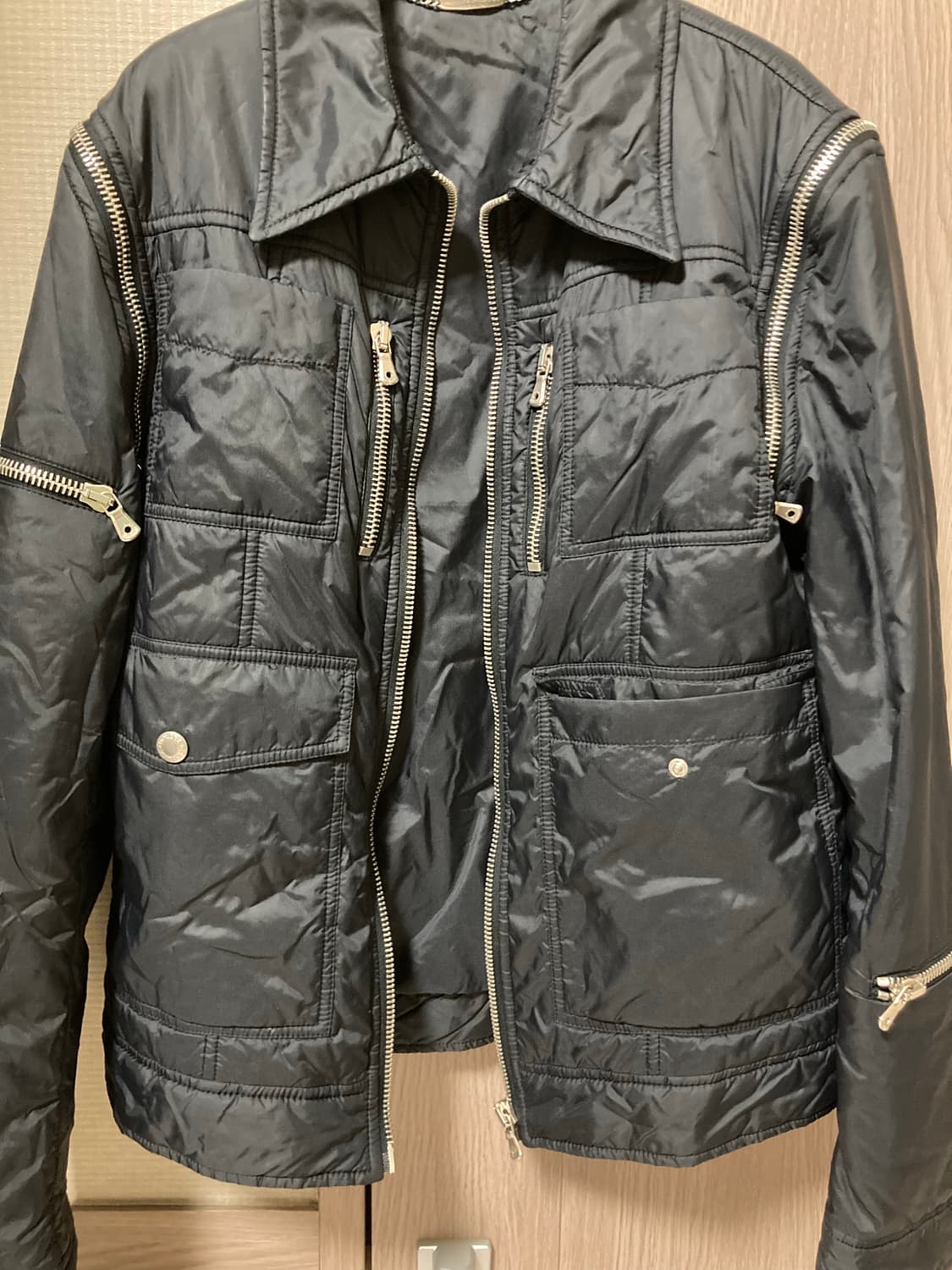 돌체앤가바나 탈부착 자켓 상품이미지1