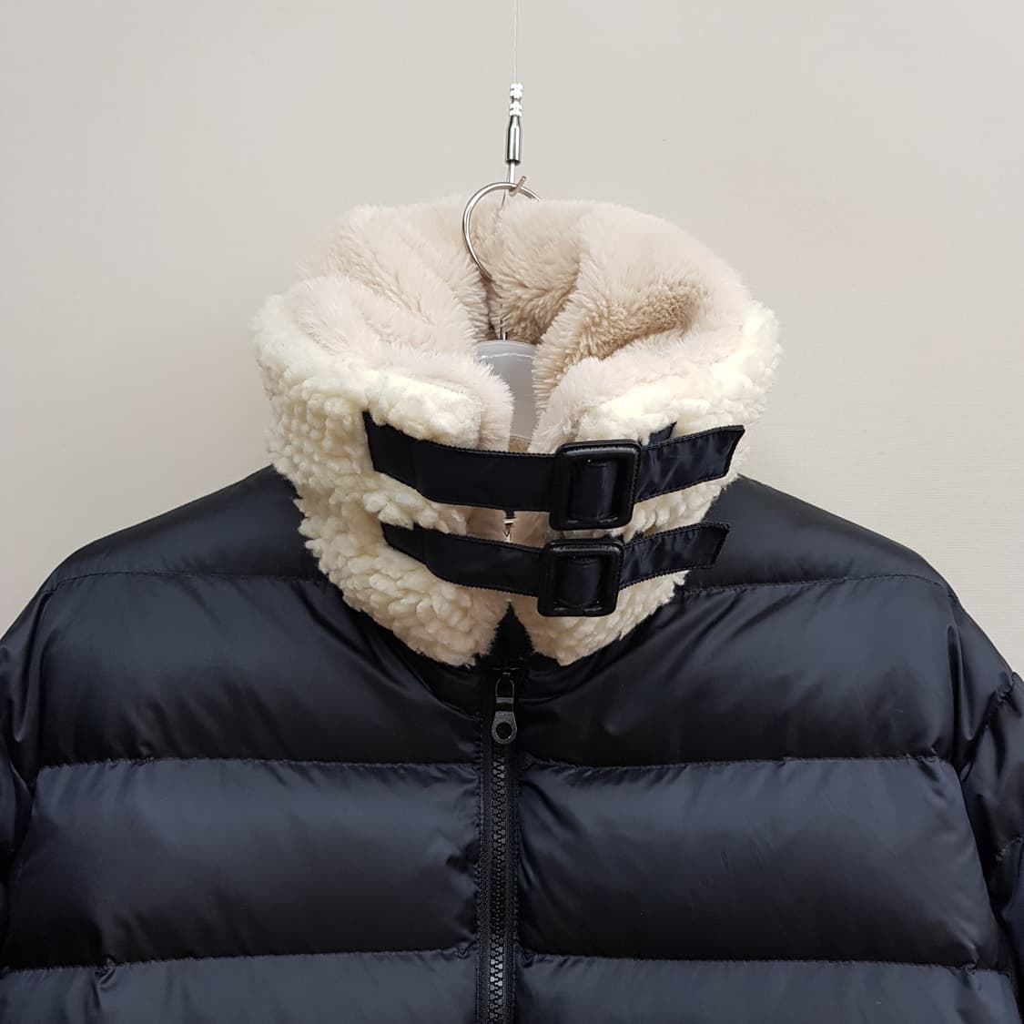 뮤베일 MUVEIL 양털 카라  패딩 자켓 36사이즈 상품이미지3