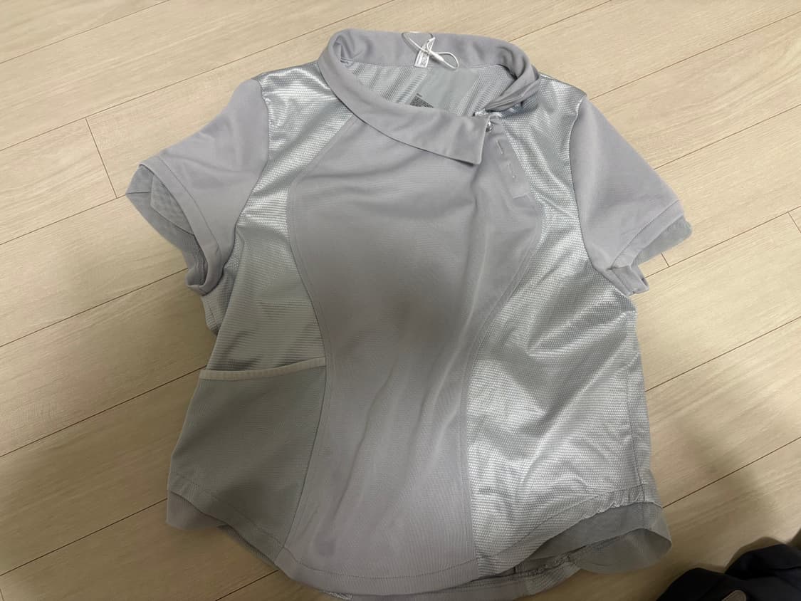 오호스 사이드넥 카라티 상품이미지1