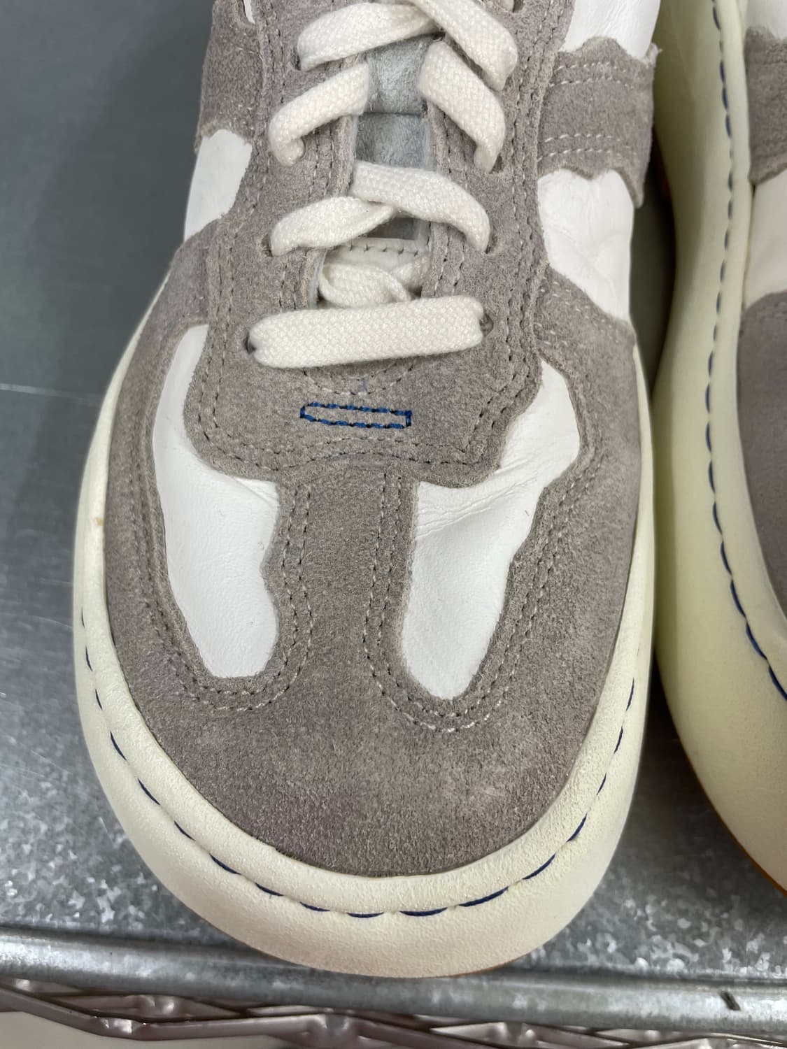 아더에러 로그 바우스 오프 화이트 230 상품이미지8