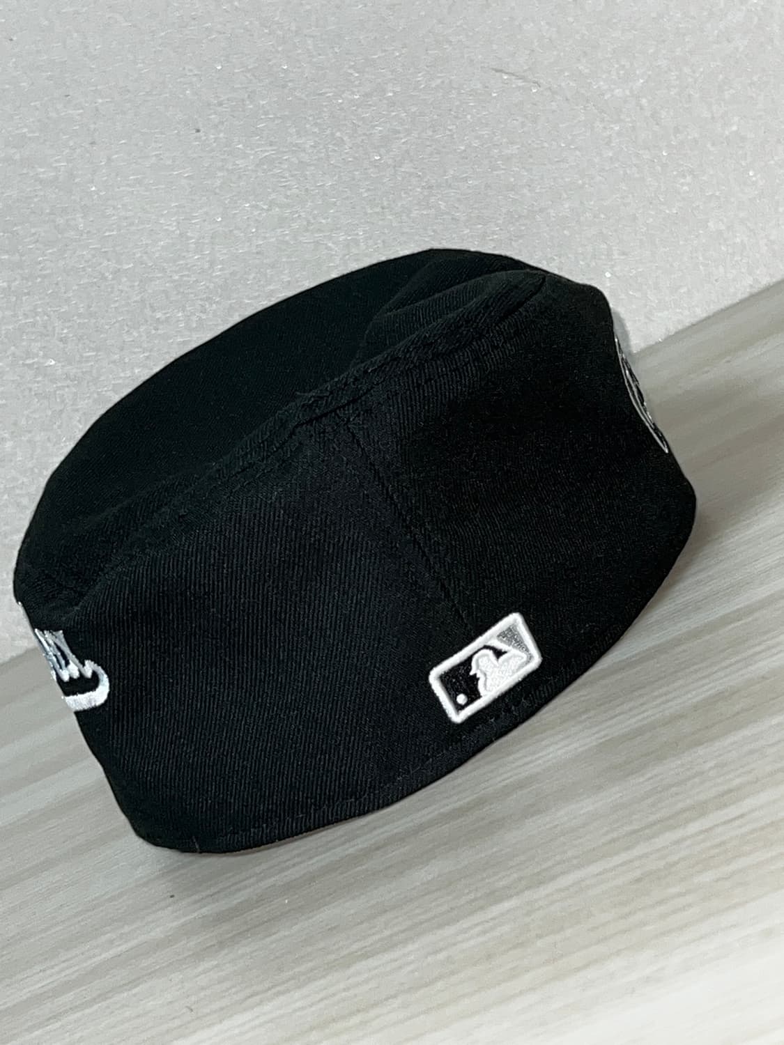 뉴에라 MLB 시카고 화이트삭스 필박스 블랙 상품이미지6