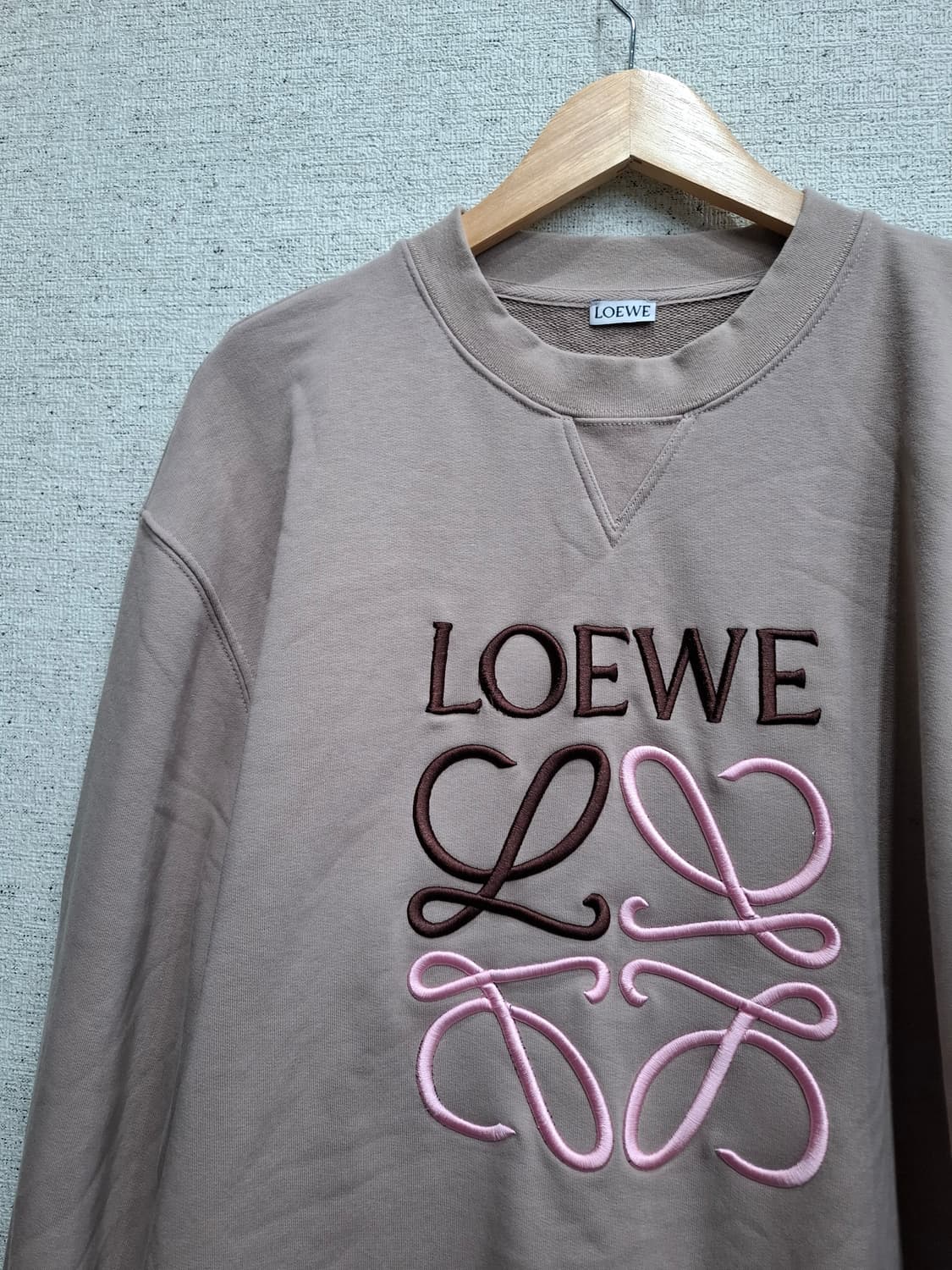 로에베 맨투맨티 M 상품이미지2