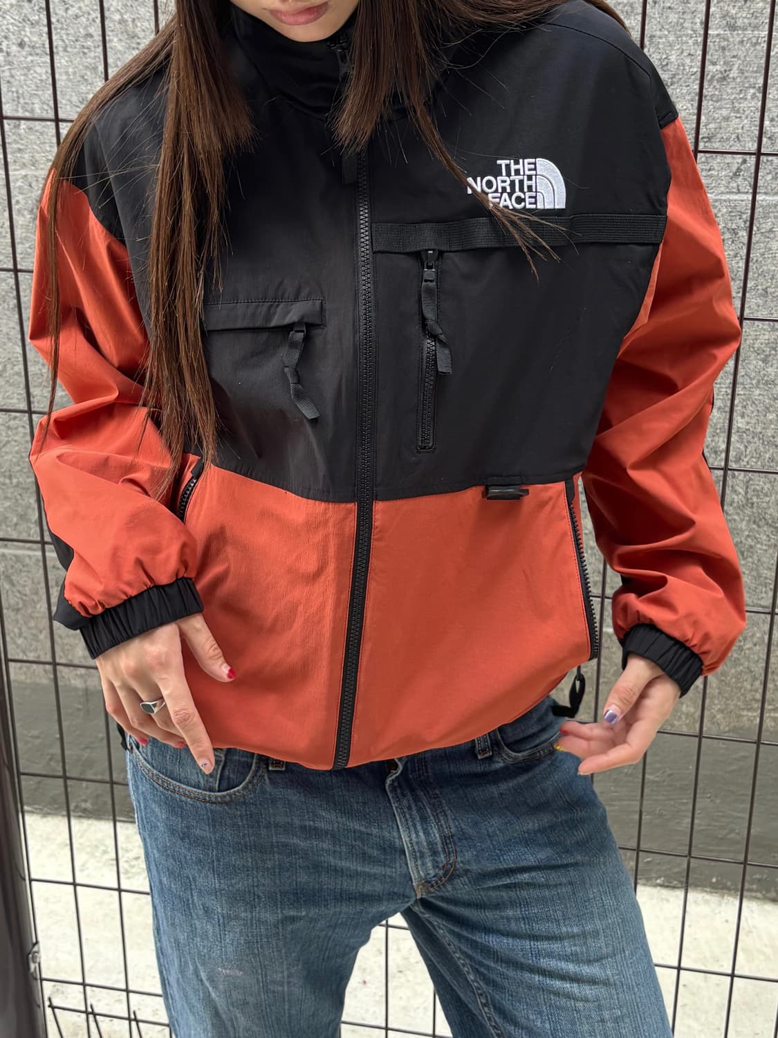 노스페이스 블랙 오렌지 바람막이 상품이미지2