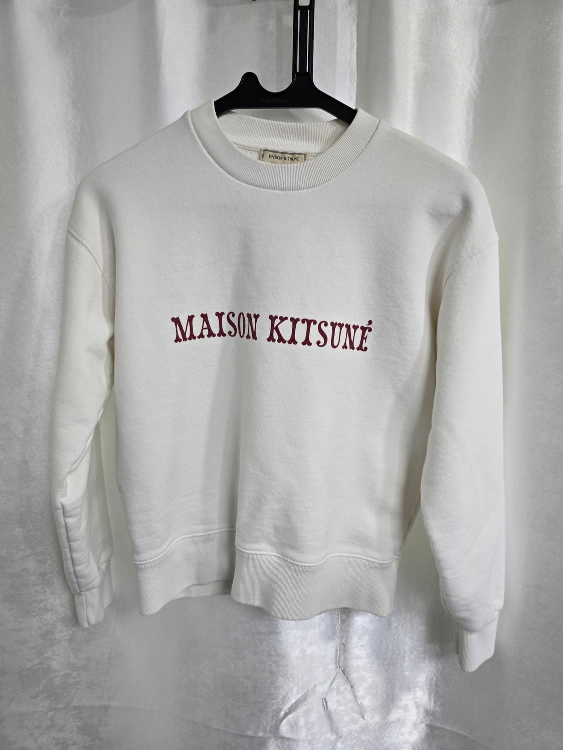 메종키츠네 화이트 로고 맨투맨 (1568) 상품이미지1