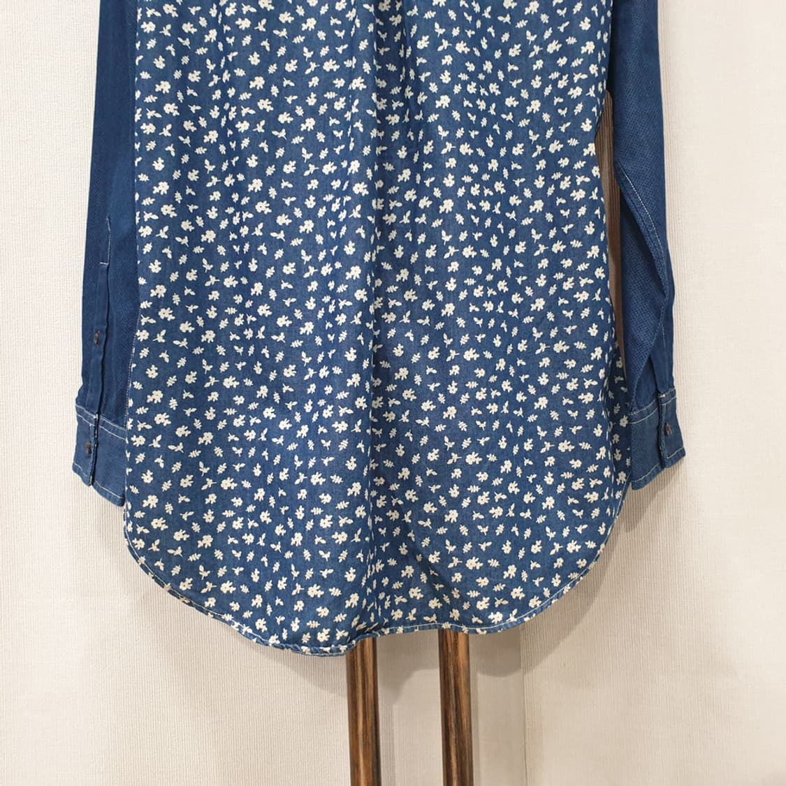 유니클로 X 이네스 드라 프레상쥬 코튼 패턴 긴팔 셔츠 m 상품이미지4