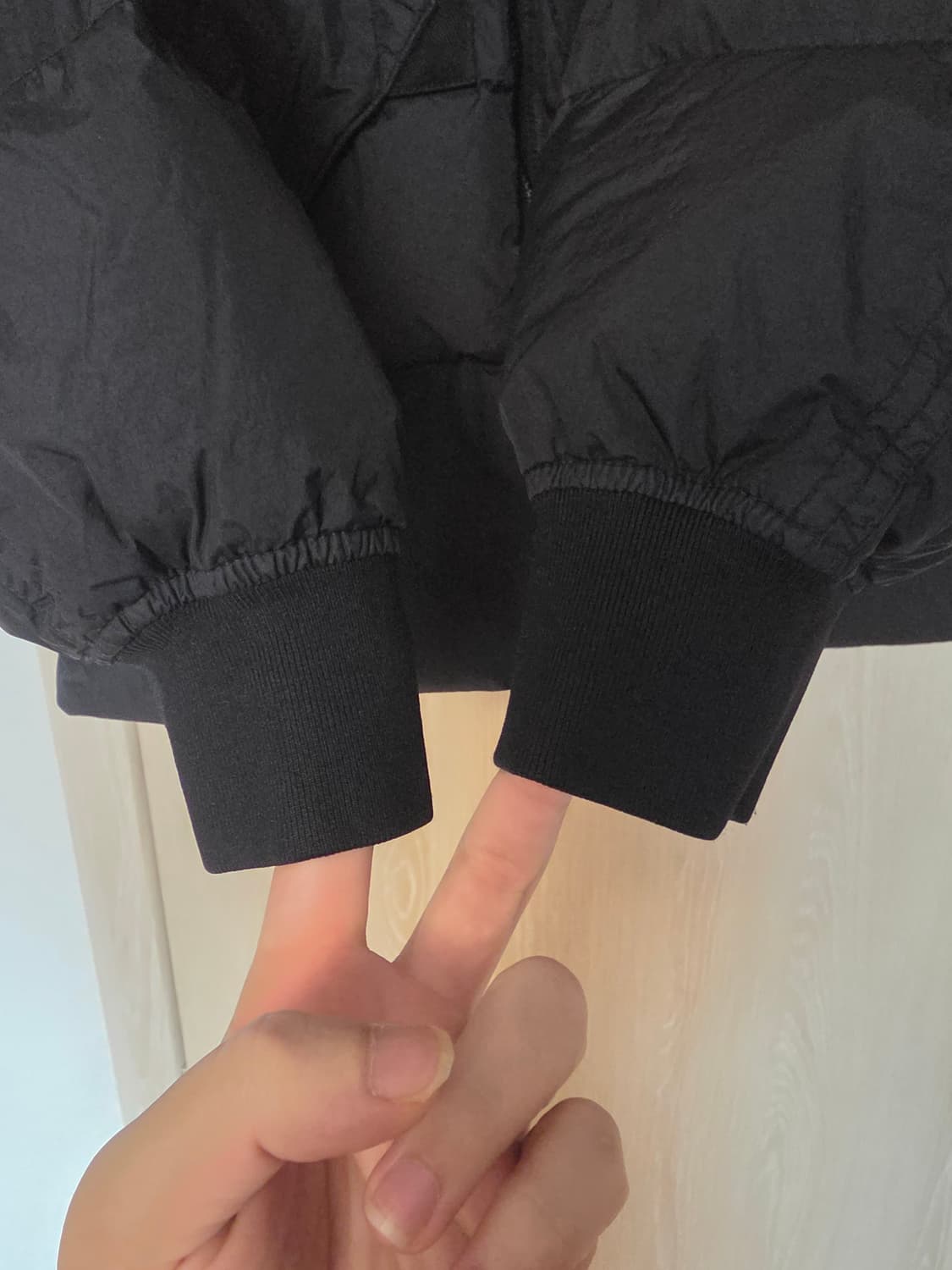 [23FW] 스톤아일랜드 크링클랩스 숏 다운 패딩 L 사이즈 상품이미지5