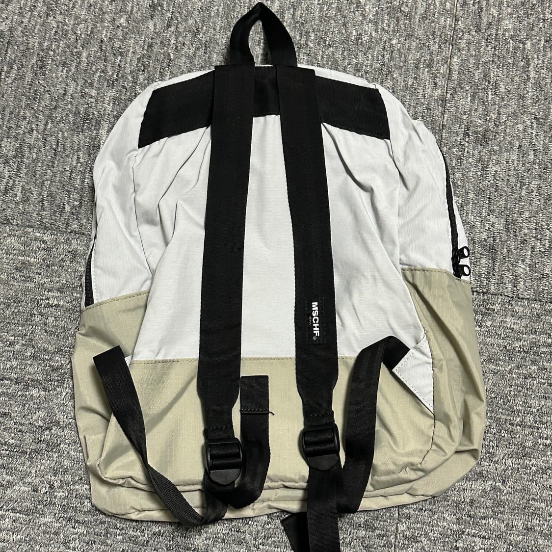 미스치프 MSCHF PACKABLE BACKPACK 패커블 백팩 상품이미지3
