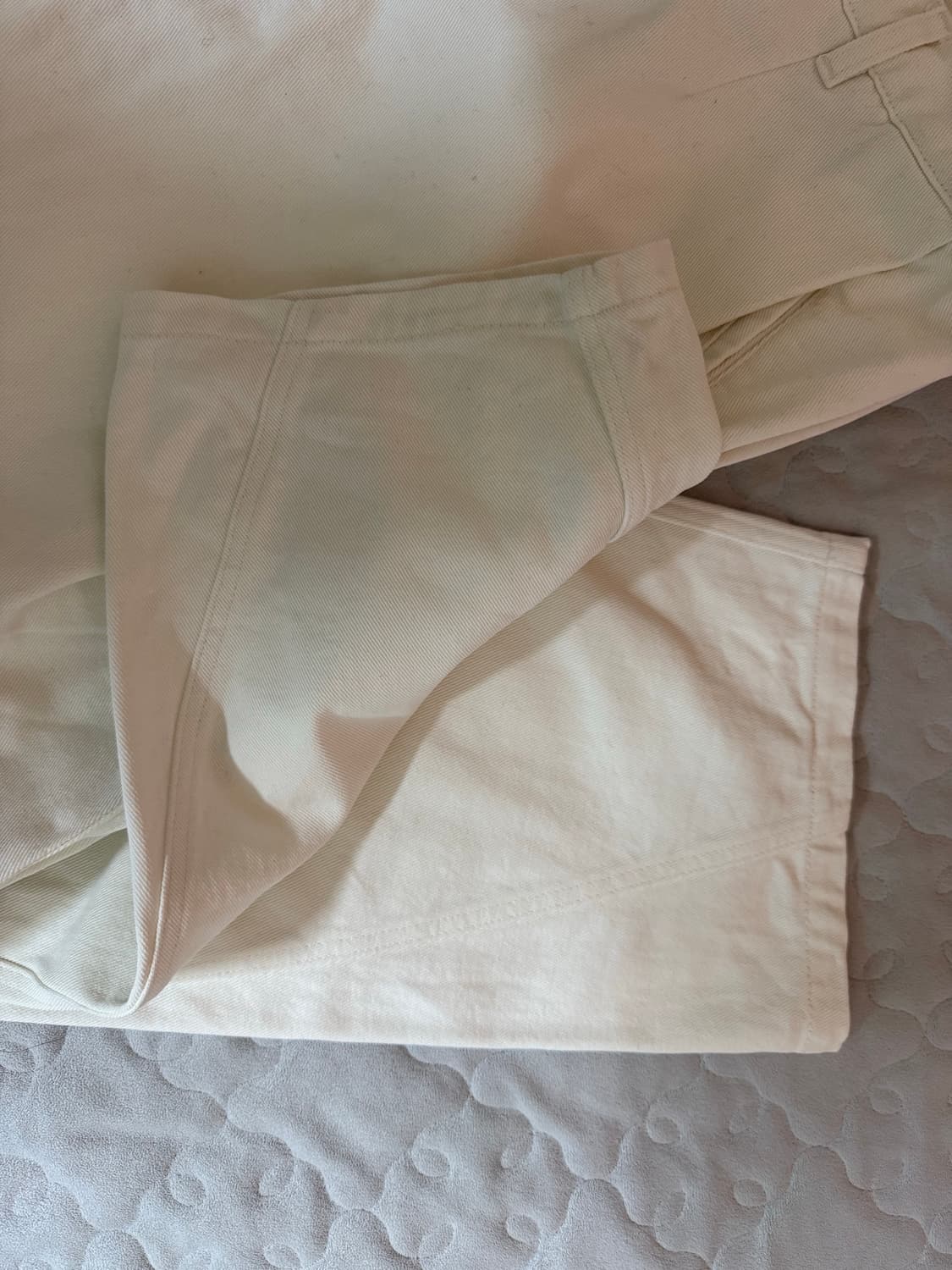 쿠어 coor 딥플리츠 커브드 팬츠 | 크림 | M사이즈 상품이미지3