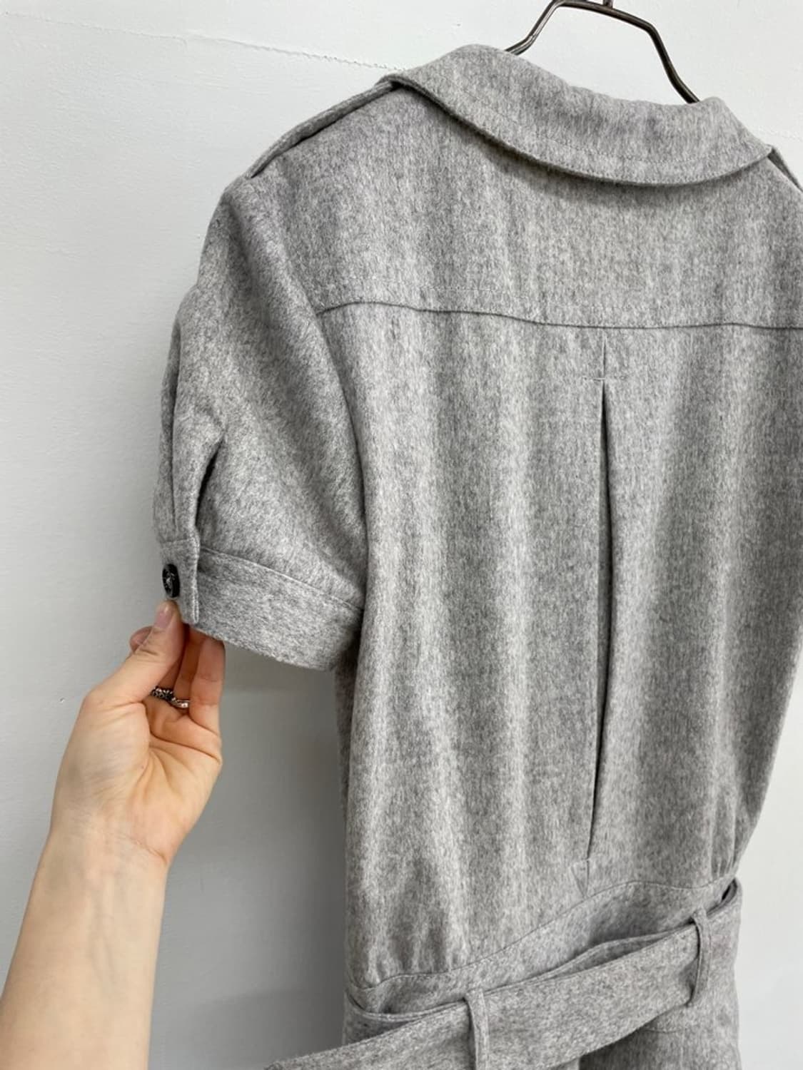 버버리 둥근카라 캐시미어 블렌딩 벨티드 원피스 상품이미지7