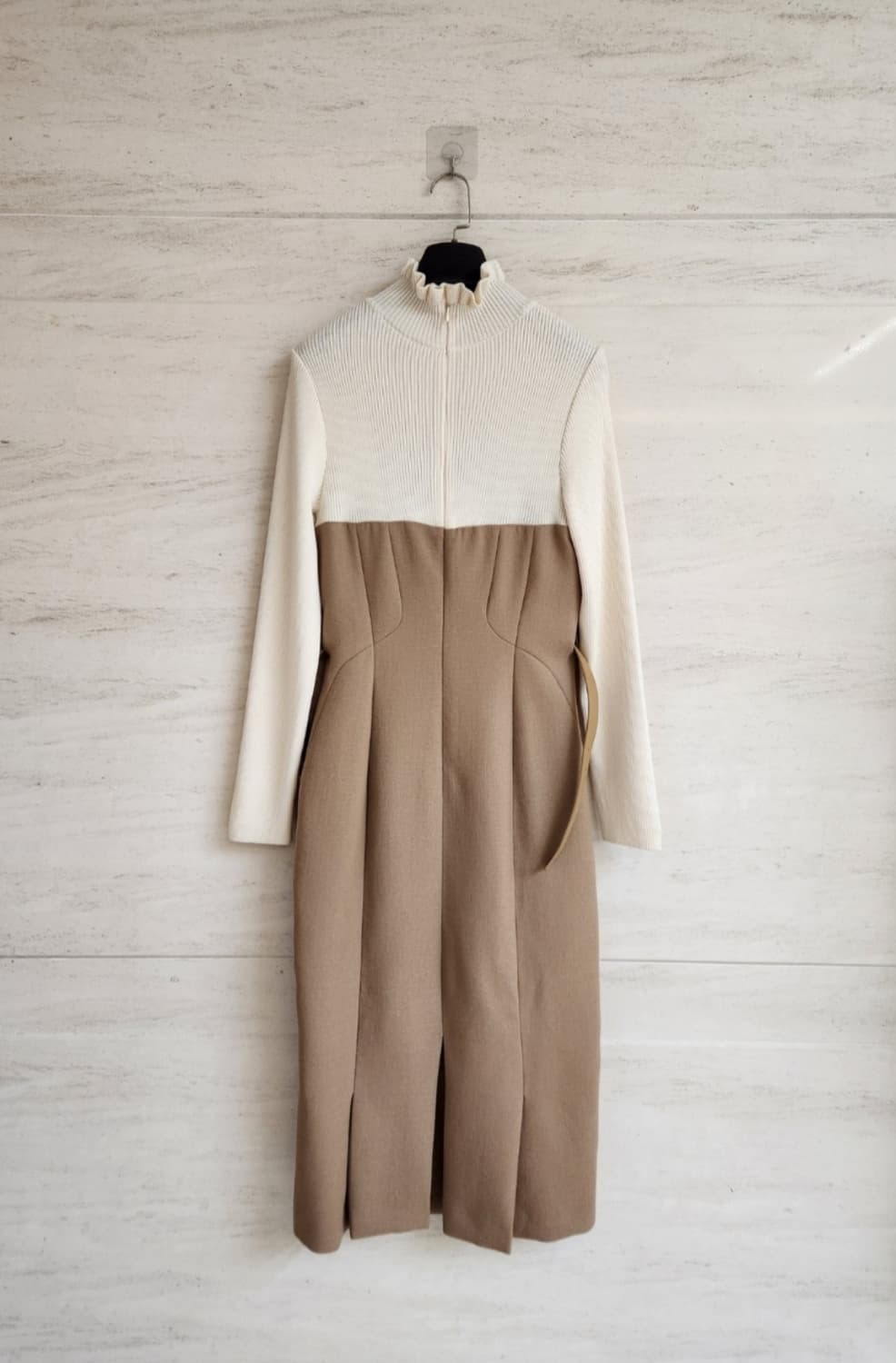 (베이지색상)지고트 고가라인 골지니트블럭 머메이드 원피스 55사이즈t 상품이미지8