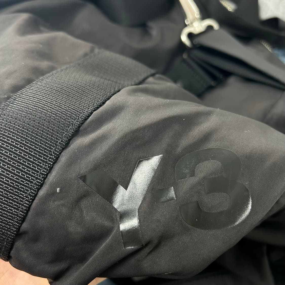 Y-3 요지 야마모토 나일론 파라슈트 크로스백 상품이미지7