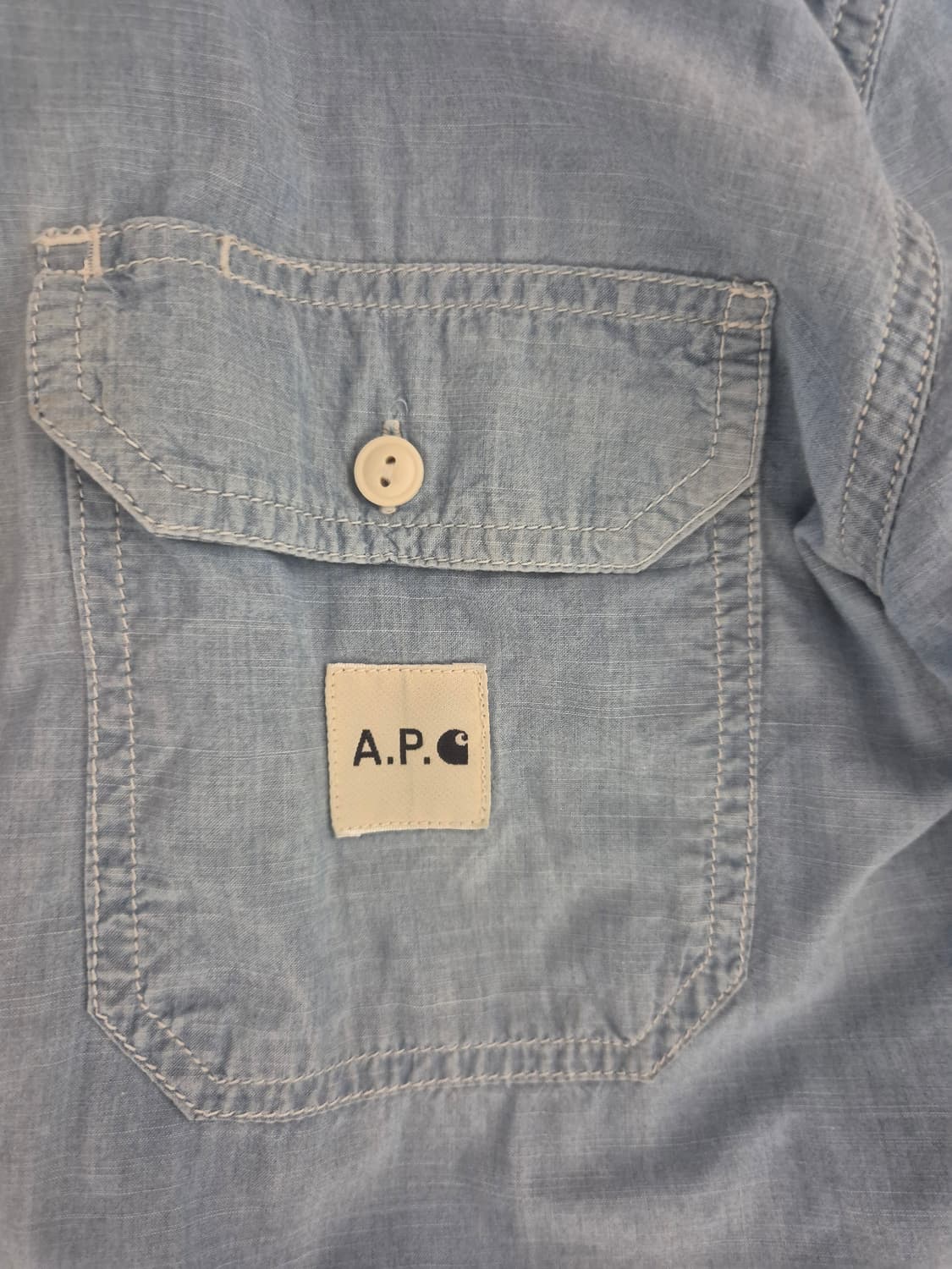 A.P.C 칼하트 콜라보 셔츠 상품이미지3