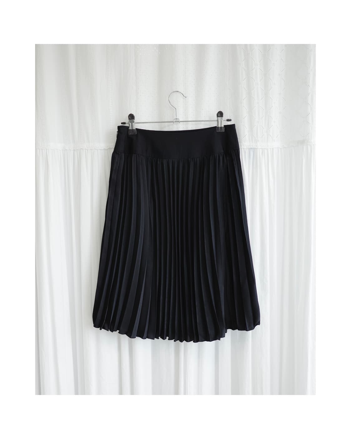 Pleats black skirt 상품이미지1