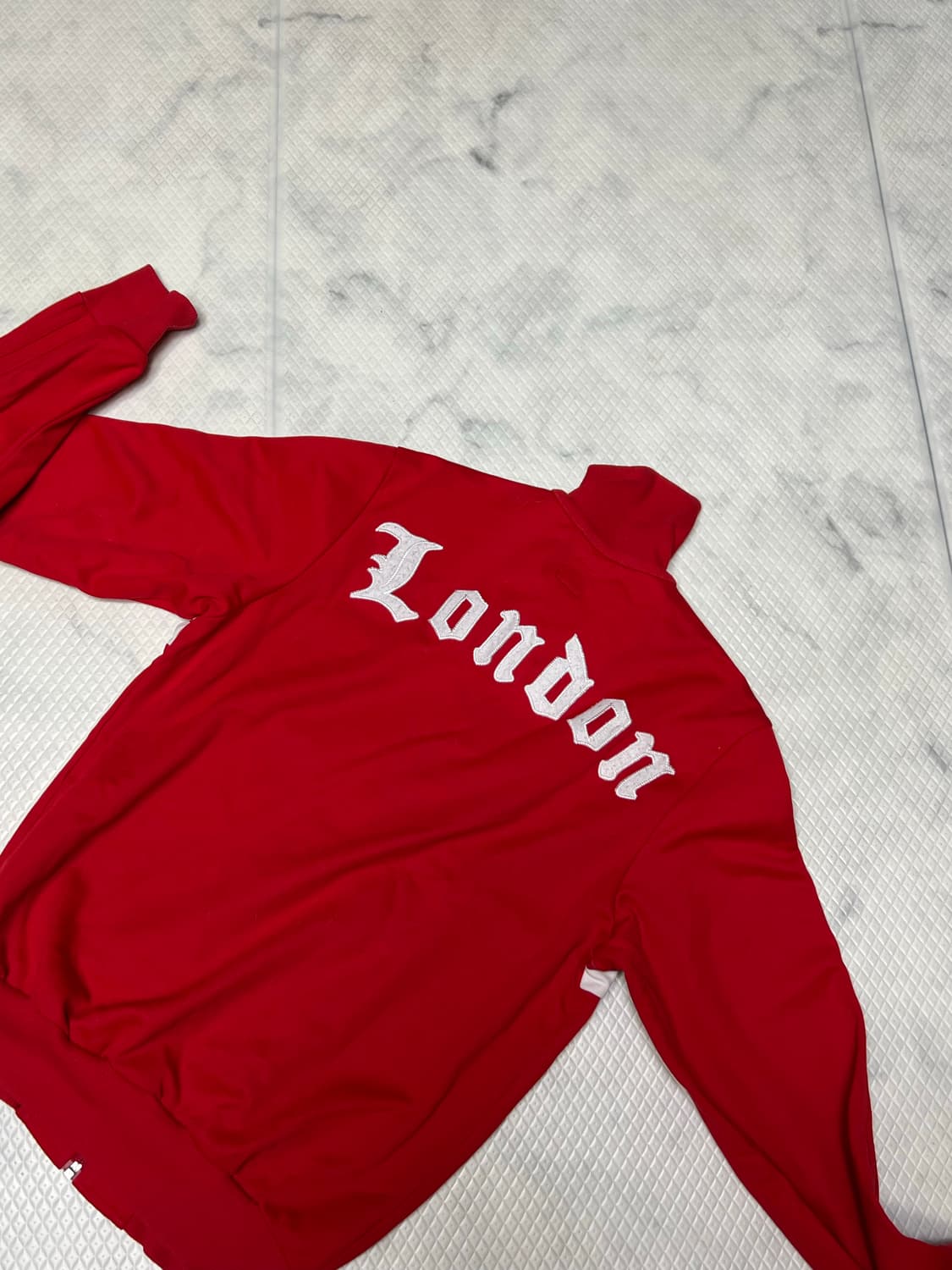 아디다스 런던 한정판 트랙탑 져지(London Track Top) 상품이미지4