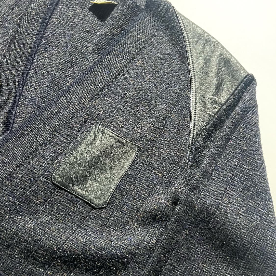 Vintage Leather Patch Cardigan 상품이미지4