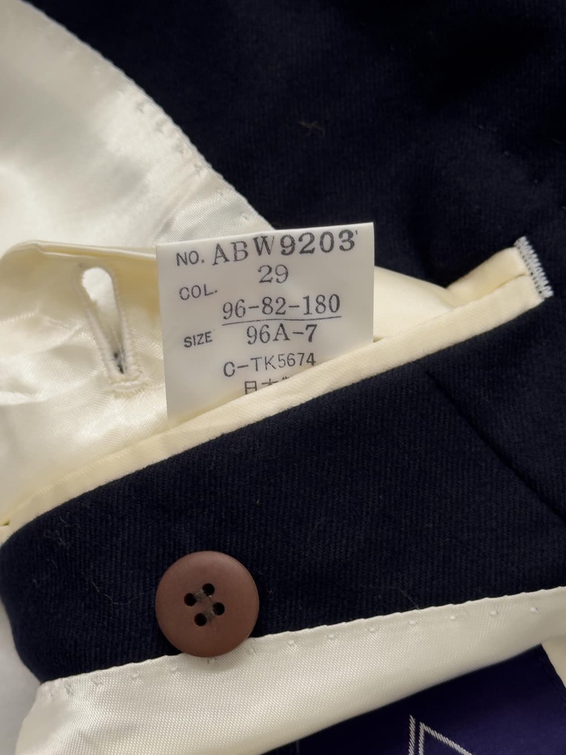 Avon house 네이비 금장 블레이저 상품이미지8