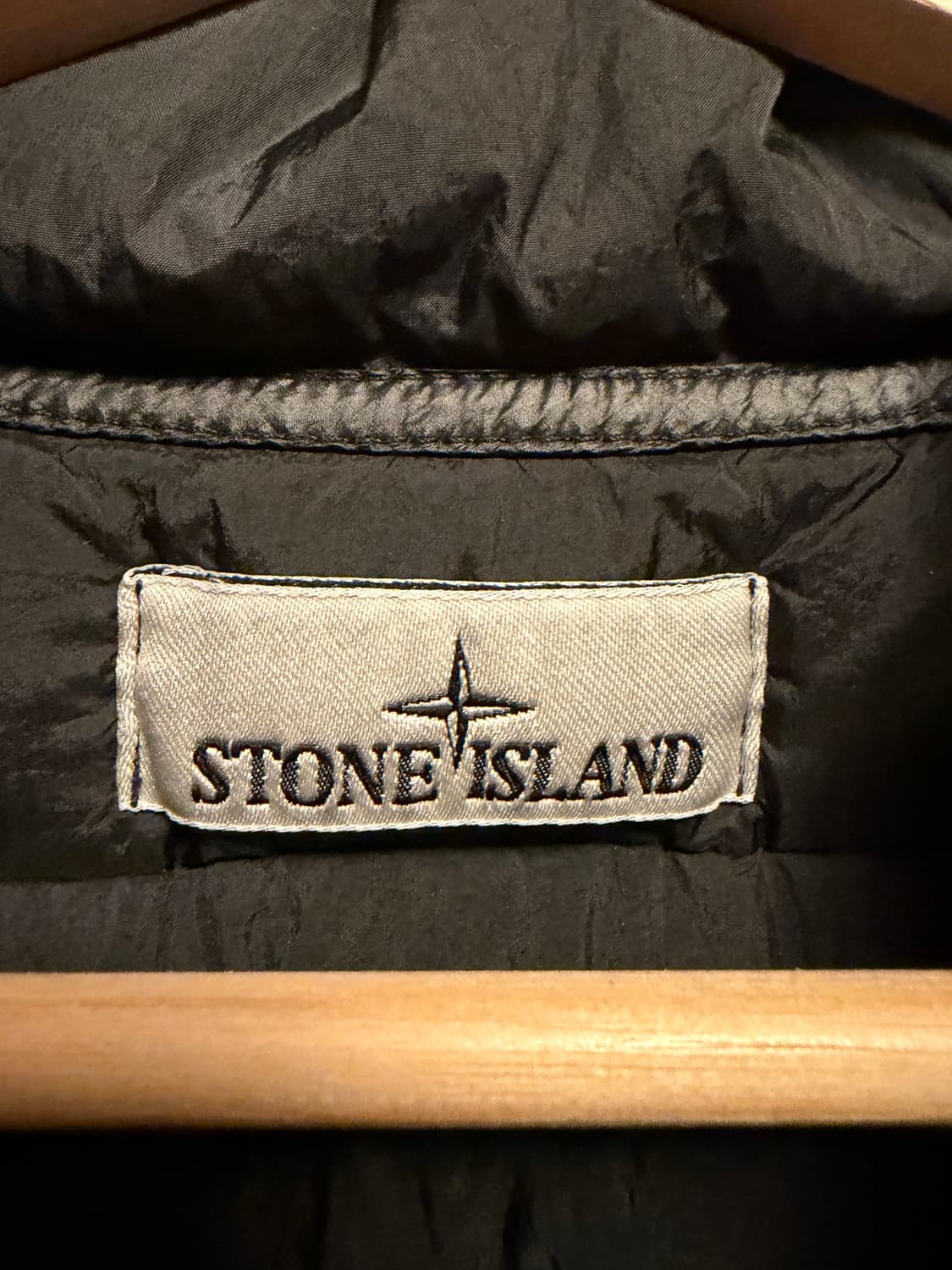 스톤아일랜드 룸 우븐 체임버스 나일론 다운 상품이미지4