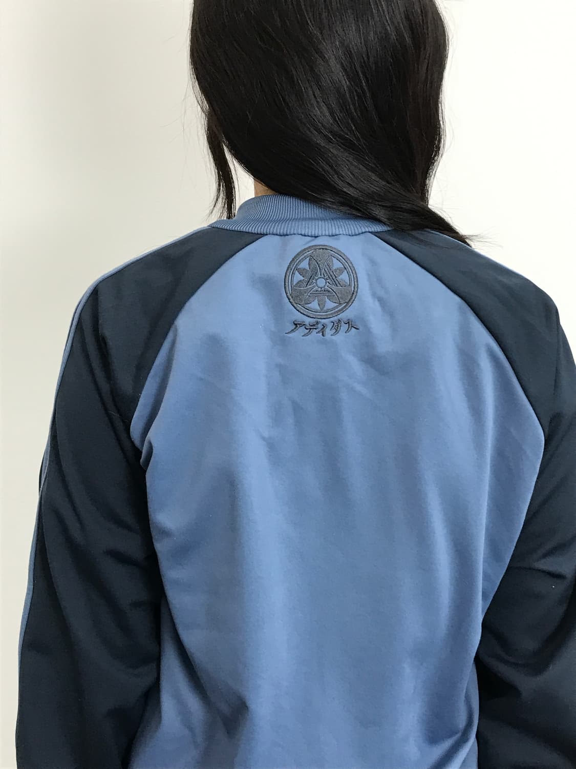 00's Adidas Koi Embroidery Track Jacket 상품이미지4